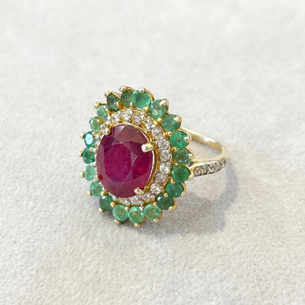 Retro Bochic “Orient” Vintage Emerald, Ruby & Diamond Ring Set In 18K Gold & Silver  For Sale