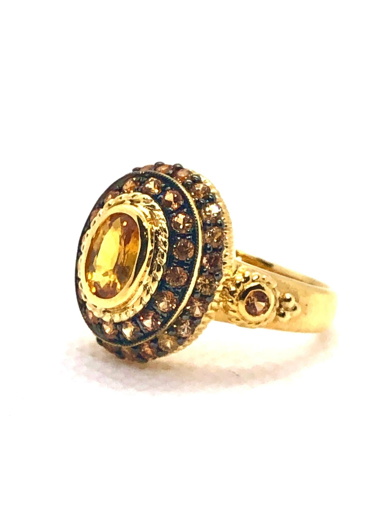 Bochic “Orient” Vintage Fancy Yellow Sapphire Ring Set In 18K Gold & Silver For Sale 6