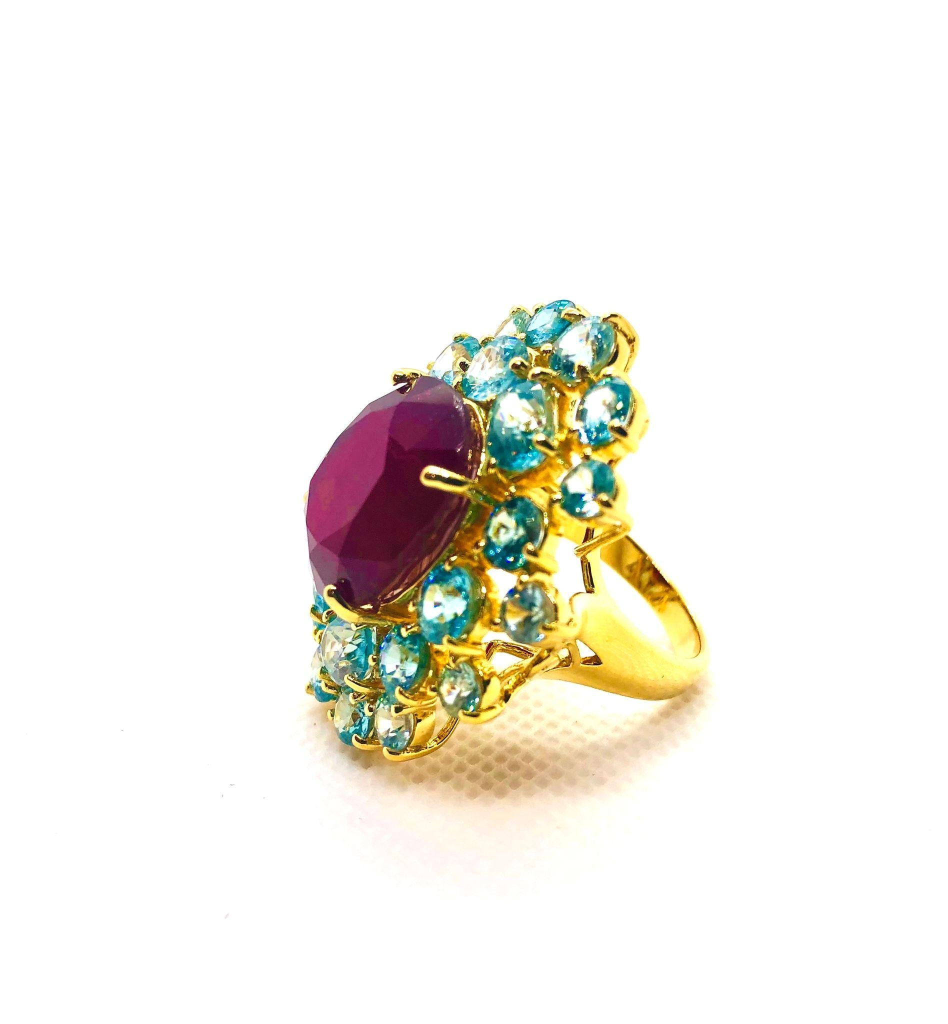 Bochic “Orient” Vintage Natural Ruby & Blue Topaz Ring Set In 18K Gold & Silver In Excellent Condition For Sale In New York, NY
