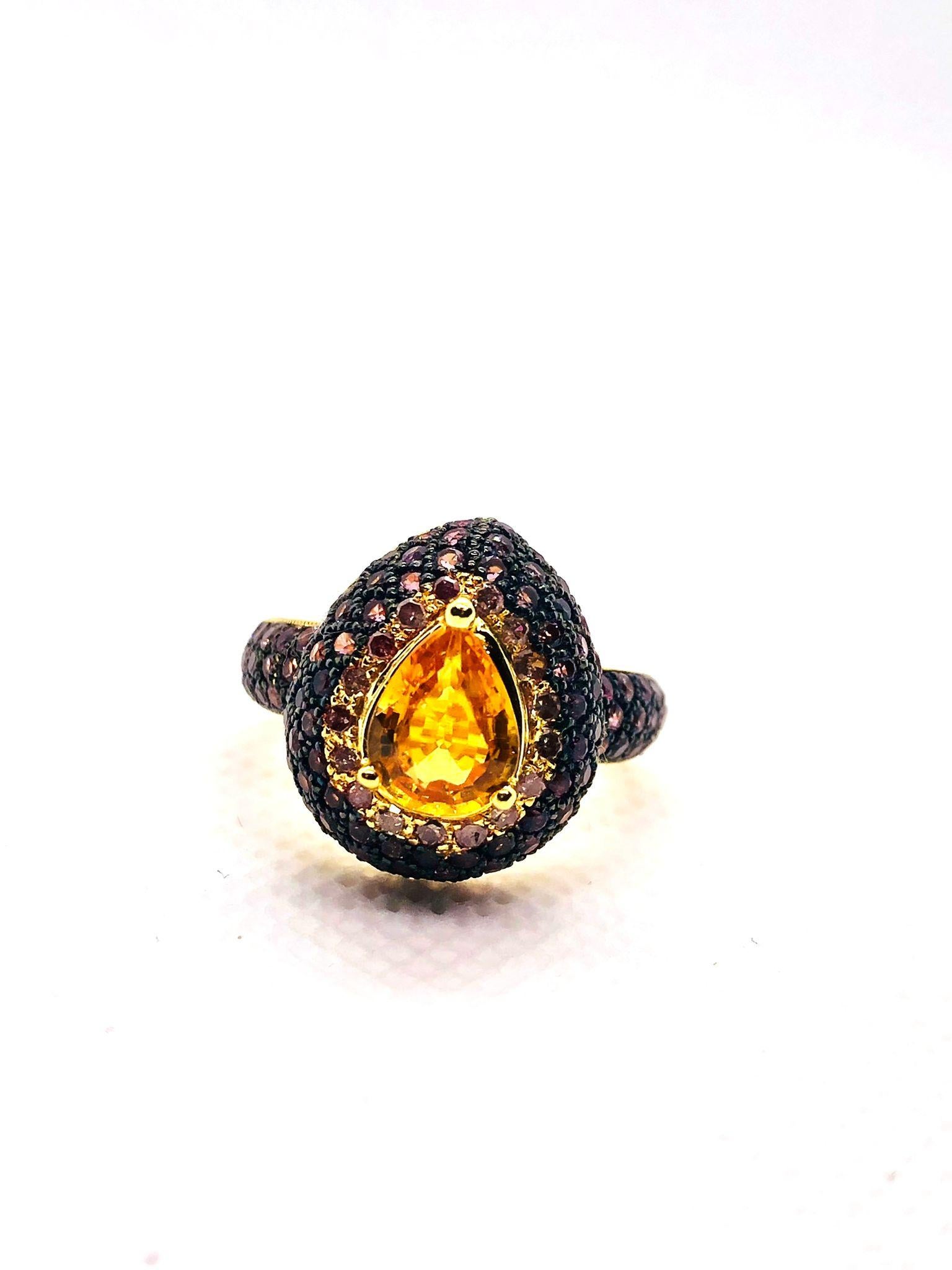 Bochic “Orient” Vintage Fancy Sapphire & Cognac Diamond Ring Set In 18K Gold & S For Sale 3