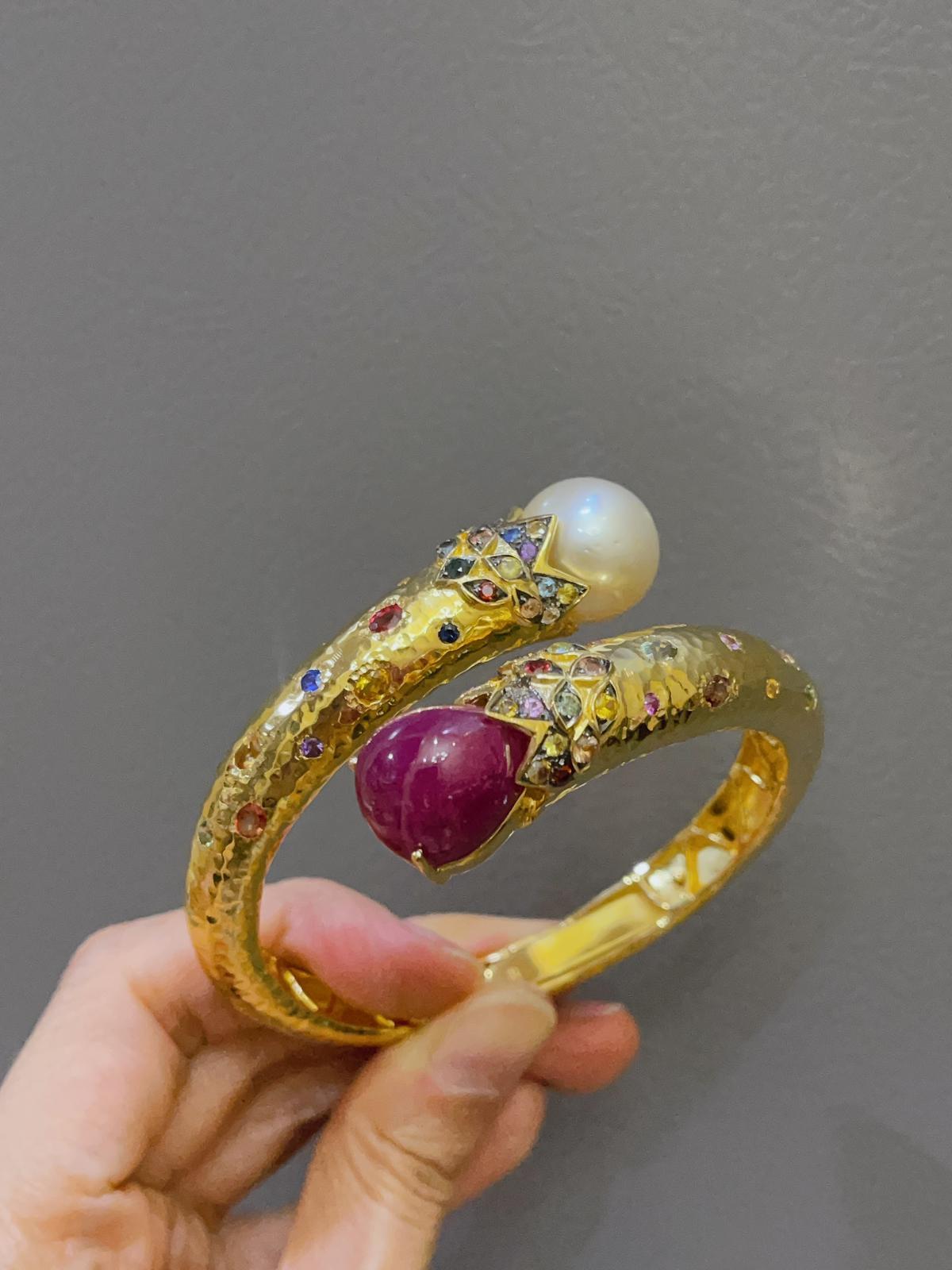 Brilliant Cut Bochic “Orient” Vintage Ruby, Pearl & Multi Sapphire Dragon Bangle Set In 18K Go For Sale