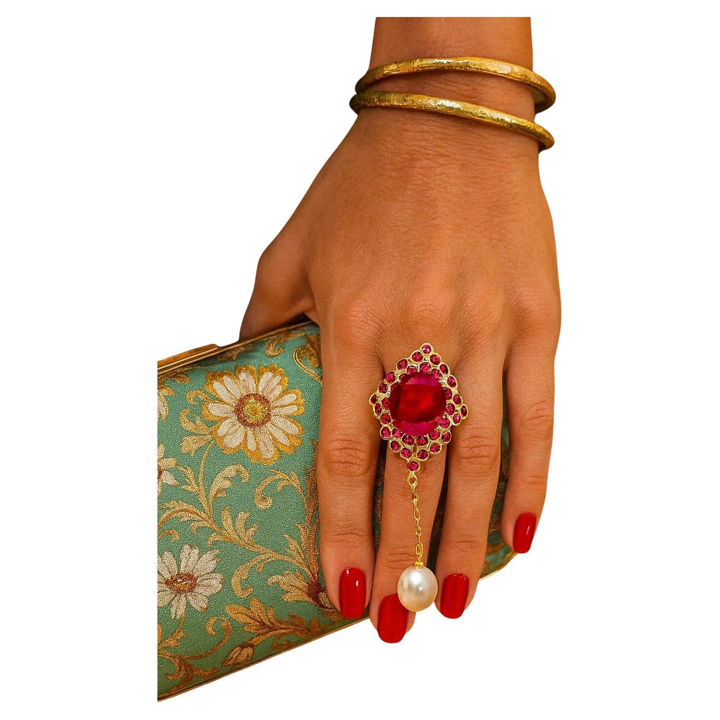 Bochic "Orient" Anello da Cocktail con Rubino e Cluster di Rubini d'epoca in Oro e Argento 18K