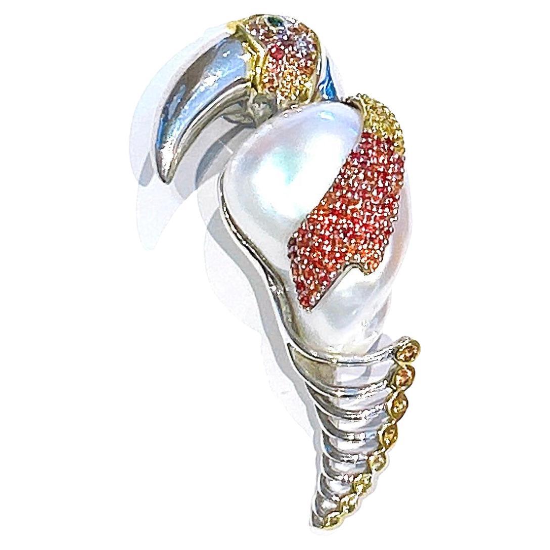 Bochic "Orient" Vintage Rubin, Saphir
weiße Südseeperle Brosche 18K Gold