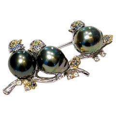 Bochic "Orient" Broche Vintage Saphir & Perle Noire des Mers du Sud sertie en 18K & Sil