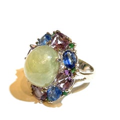 Bochic "Orient" Bague vintage en argent 18 carats sertie de saphirs, d'émeraudes et de diamants