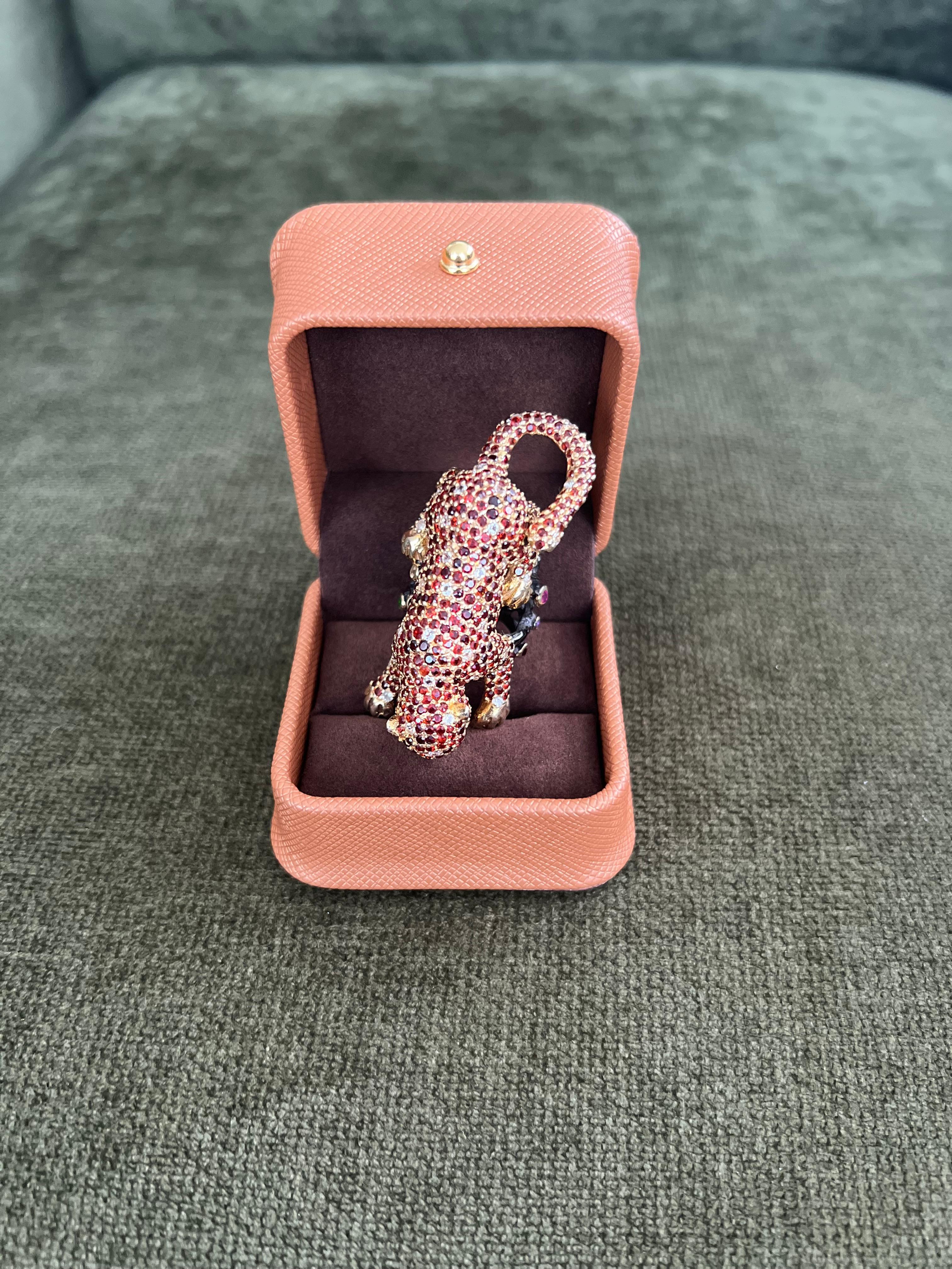 Bochic “Orient” Vintage Sapphire & Ruby Panther Ring Set In 18 K Gold & Silver For Sale 12