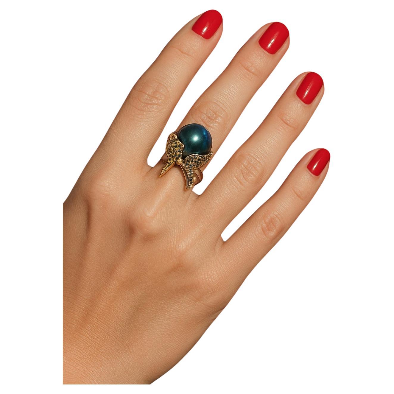 Anello Bochic "Orient" vintage con perle dei mari del sud e zaffiri blu fantasia in oro 18 carati