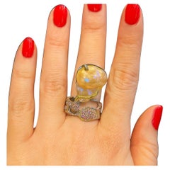 Bochic "Orient" Anello vintage con perle dei mari del sud e rodorite di vino in oro 18 carati e seta