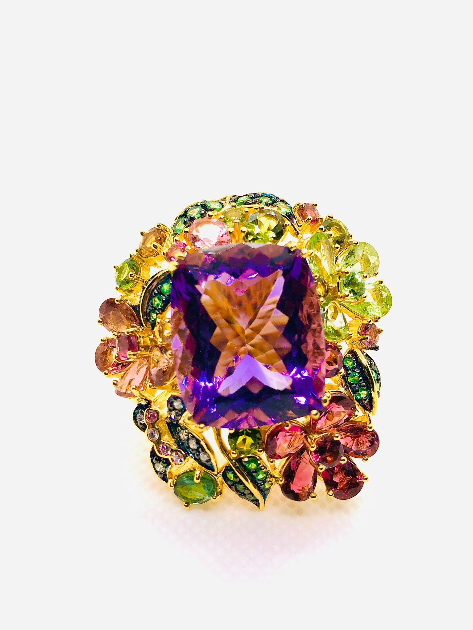 For Sale:  Bochic “Orient” Vintage Tourmaline & Amethyst Ring Set In 18K Gold & Silver 7