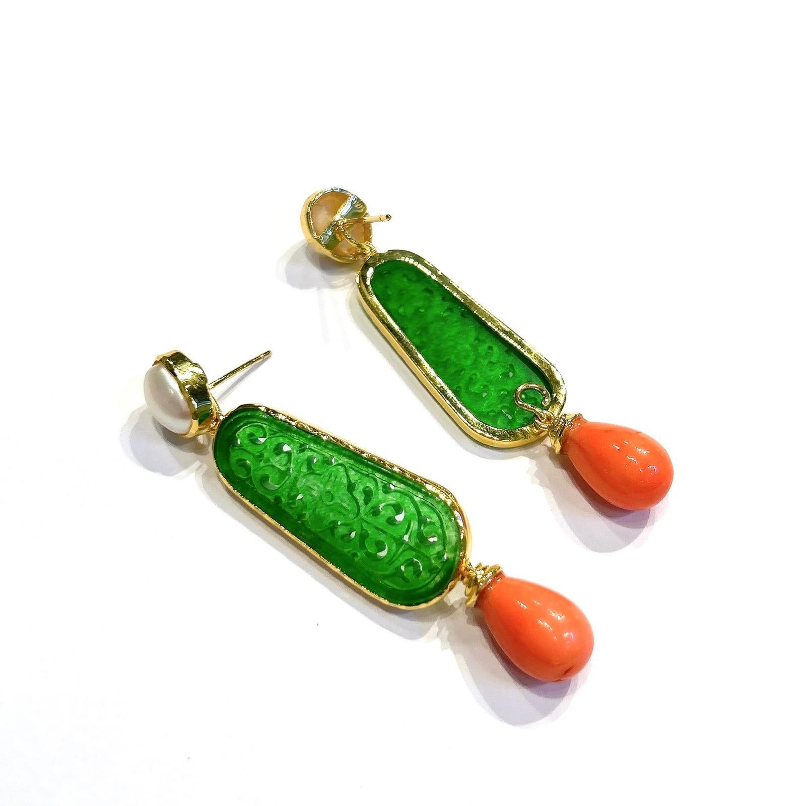 Bochic “Orient” White Pearl, Jade & Coral Earrings Set In 18K Gold & Silver 

Natural White South Sea Pearls 
Natural Green Carved Jade 
Natural Salmon Coral 

The earrings from the 