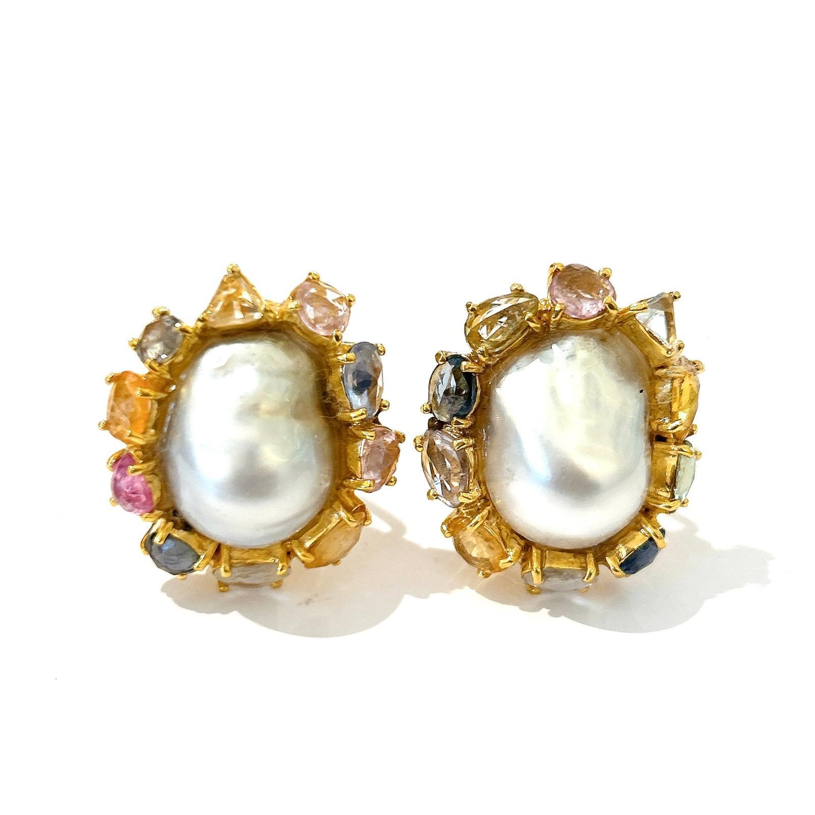 Bochic Orient Weiße Perlen & mehrfarbige Fancy Saphire 18K in Gold & Silber im Angebot 4