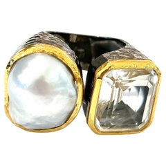 Anello Bochic "Orient" con Topazio Bianco e Perla Bianca del Sud in Oro Bianco 18K e Argento