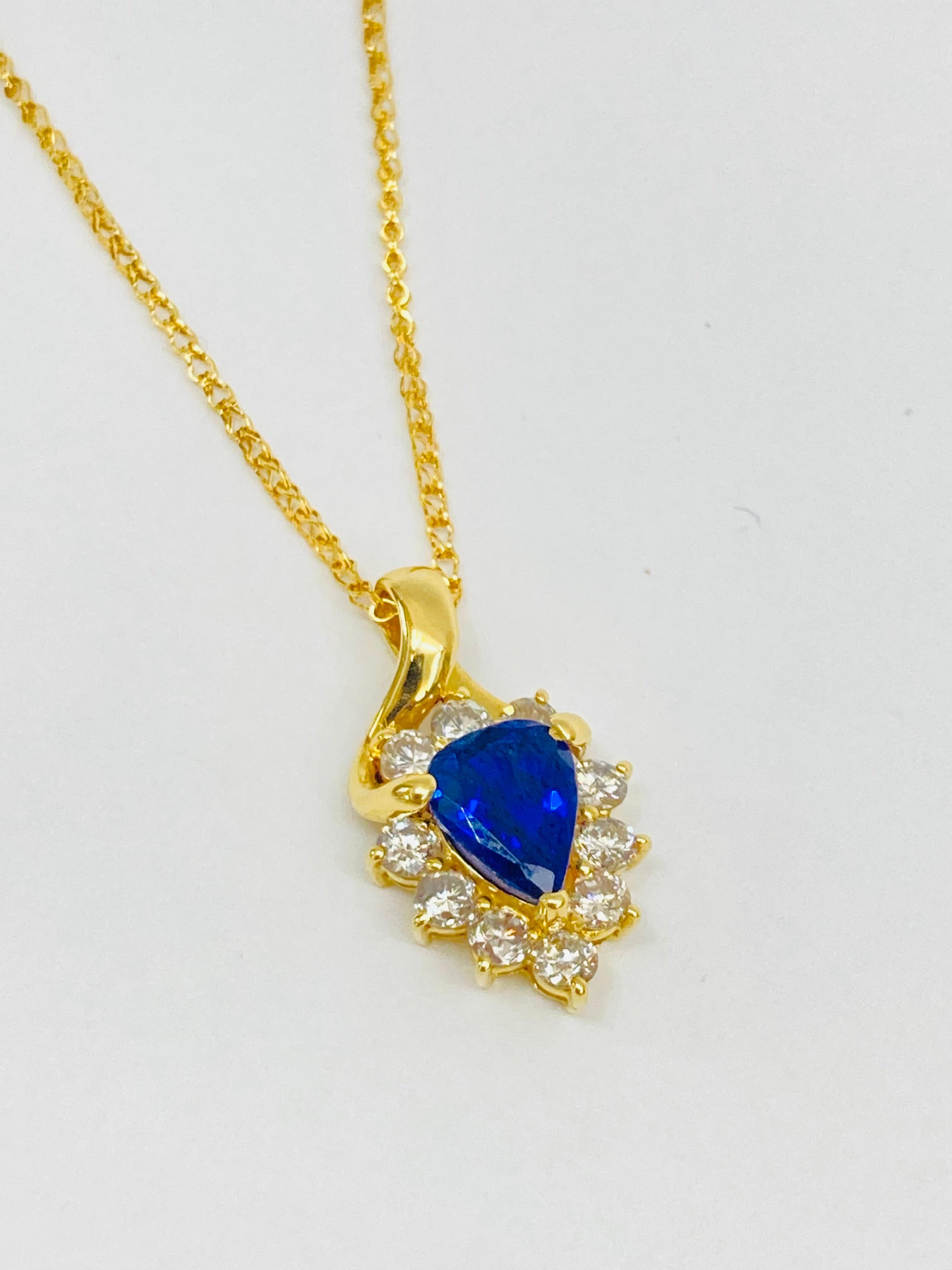 Bochic Retro Vintage Cluster-Halsband aus 18 Karat Gold mit blauem Saphir und Diamanten  im Zustand „Neu“ im Angebot in New York, NY