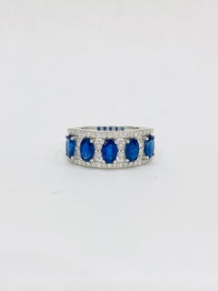 Bochic "Retro Vintage" Zafiro y Diamante  Anillo en racimo de oro de 18 quilates y eternidad.