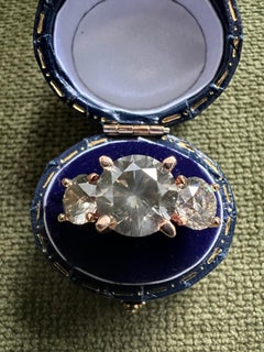 Bochic “Vintage” 18K Gold Fancy Greenish Gray 6 Carat Diamond Ring, Circa 1990