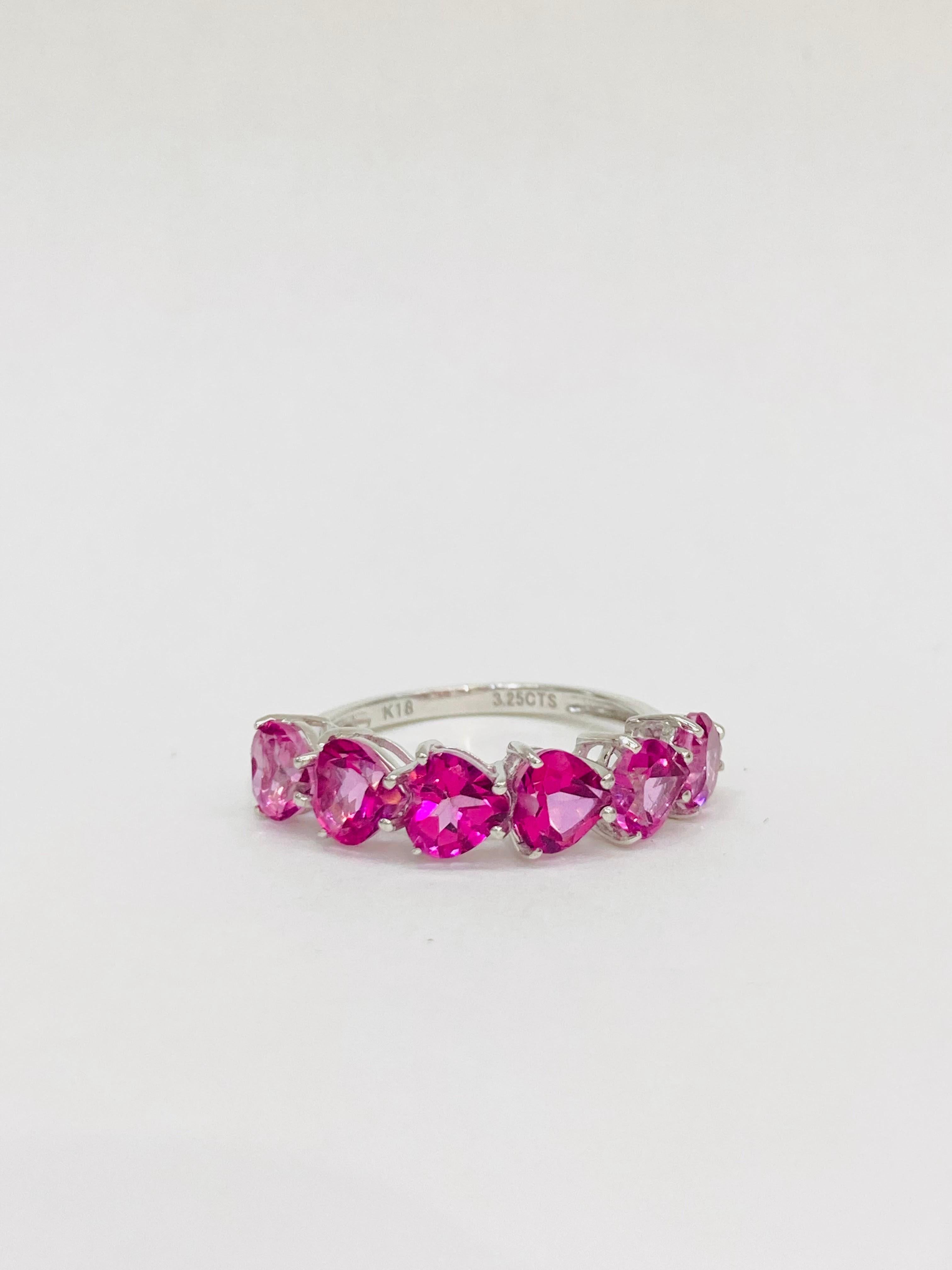 Bochic “Vintage Retro” Eternity 18K Gold & Heart Shape Hot Pink Topaz Ring  For Sale 7