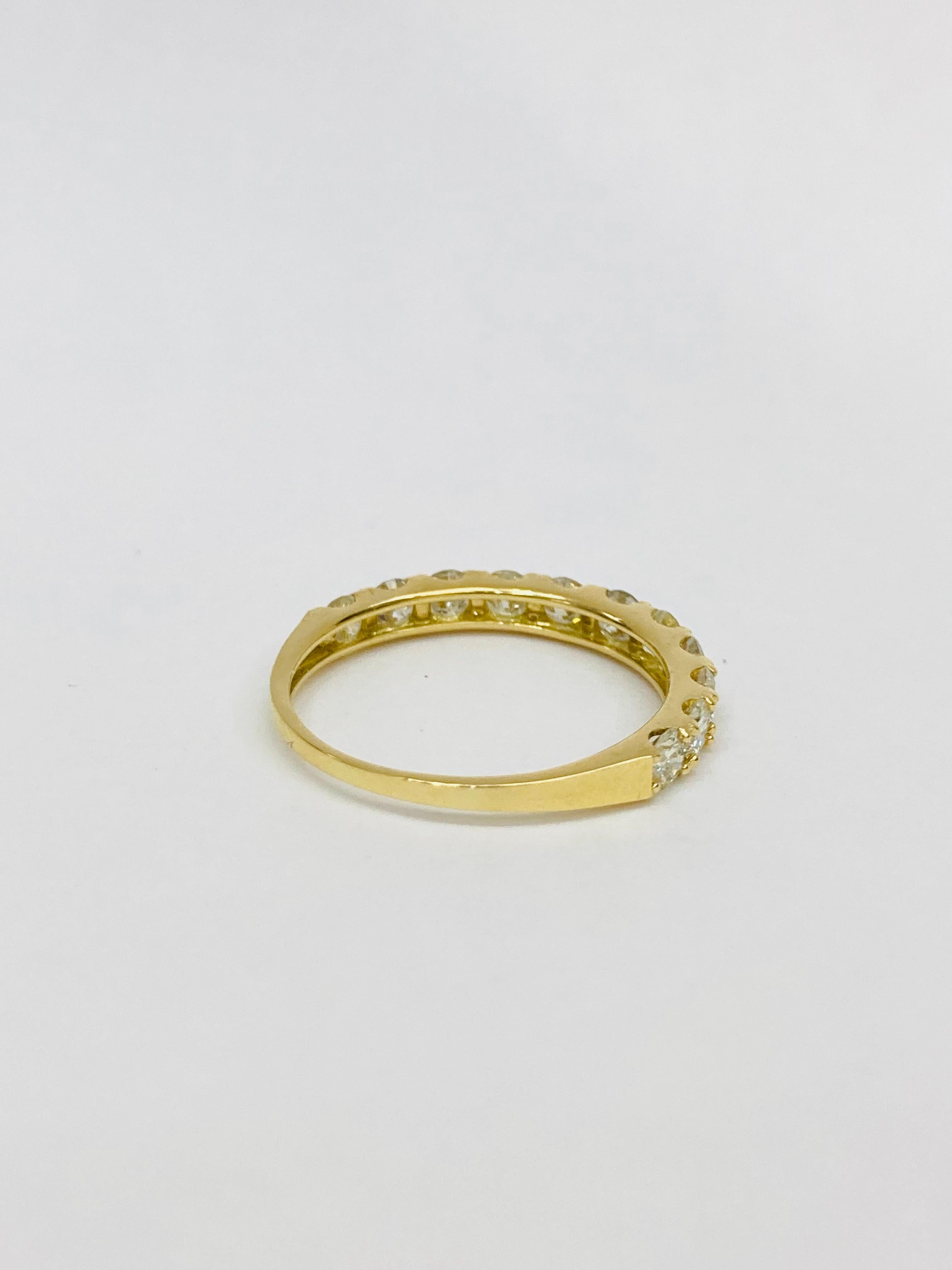 Bochic “Vintage Retro” Eternity 18K Gold & Round Shape Diamonds Ring  In New Condition For Sale In New York, NY