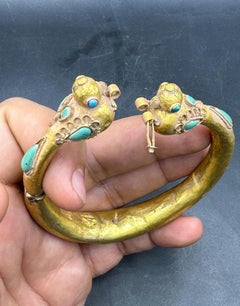 Bochic “Vintage” Solid 18K Yellow Gold Bangle With Old Turquoise, Original