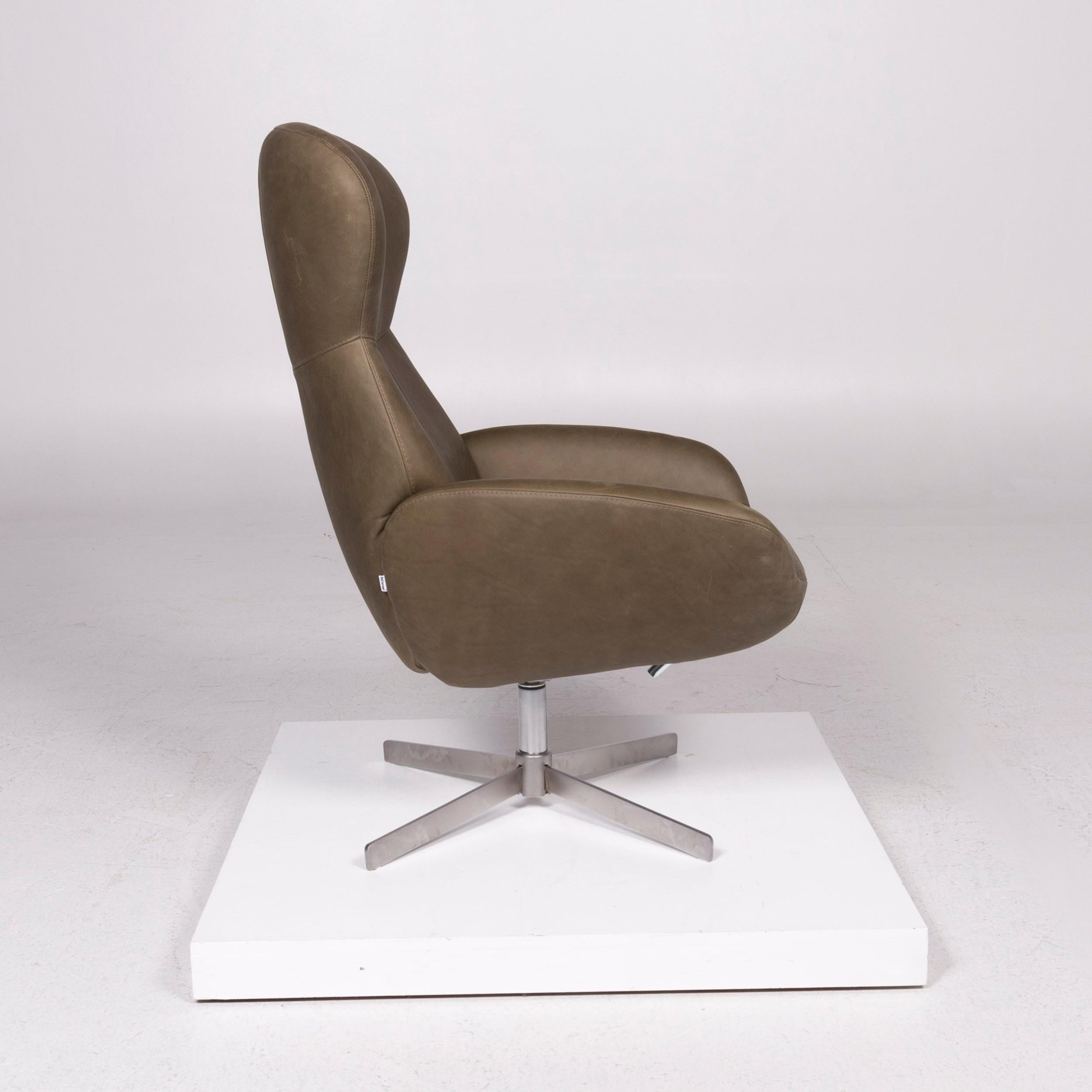 Contemporary BoConcept Athena Relax Leather Armchair Green