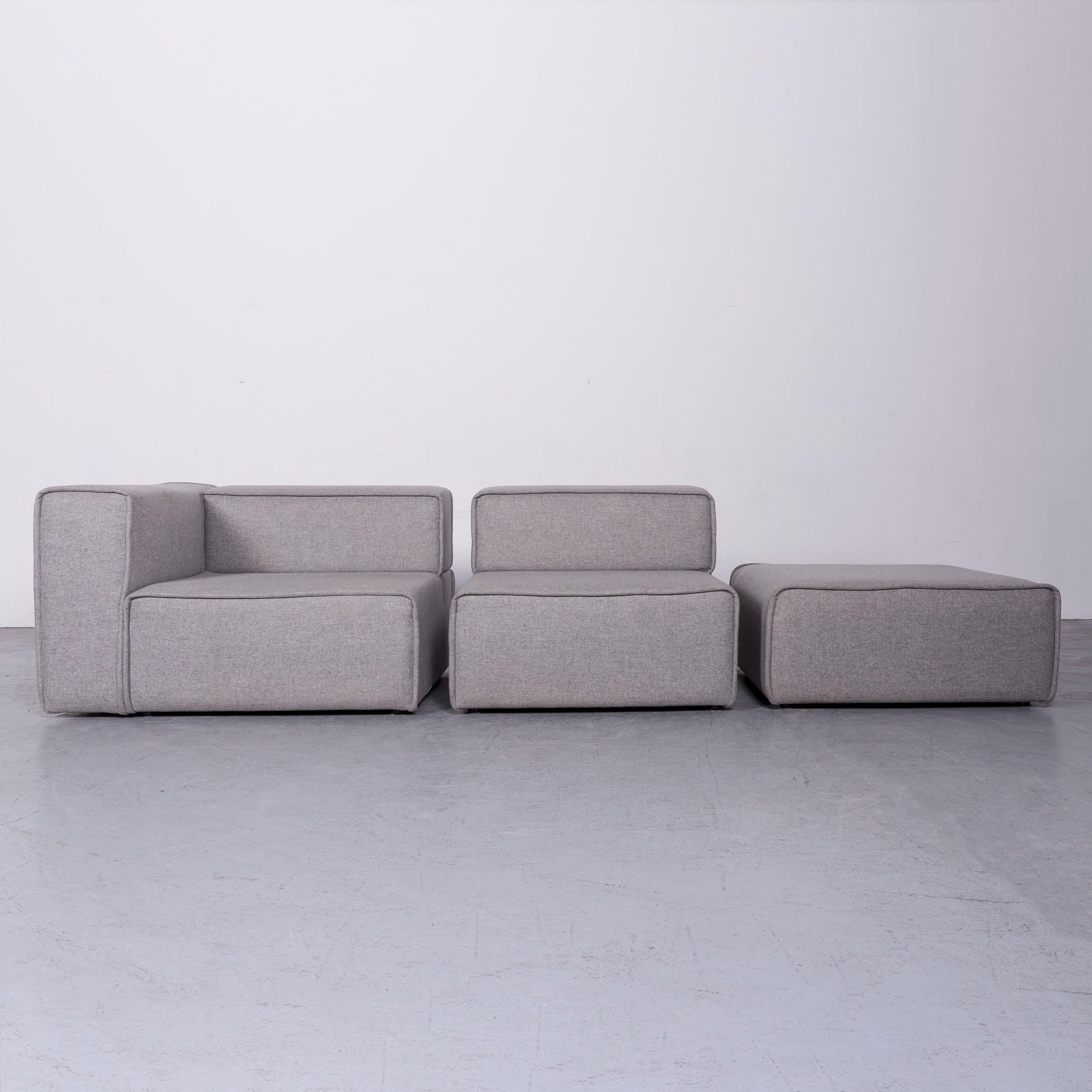 BoConcept Carmo Designer Sofa Grau Grau Dreisitzige Couch (21. Jahrhundert und zeitgenössisch)