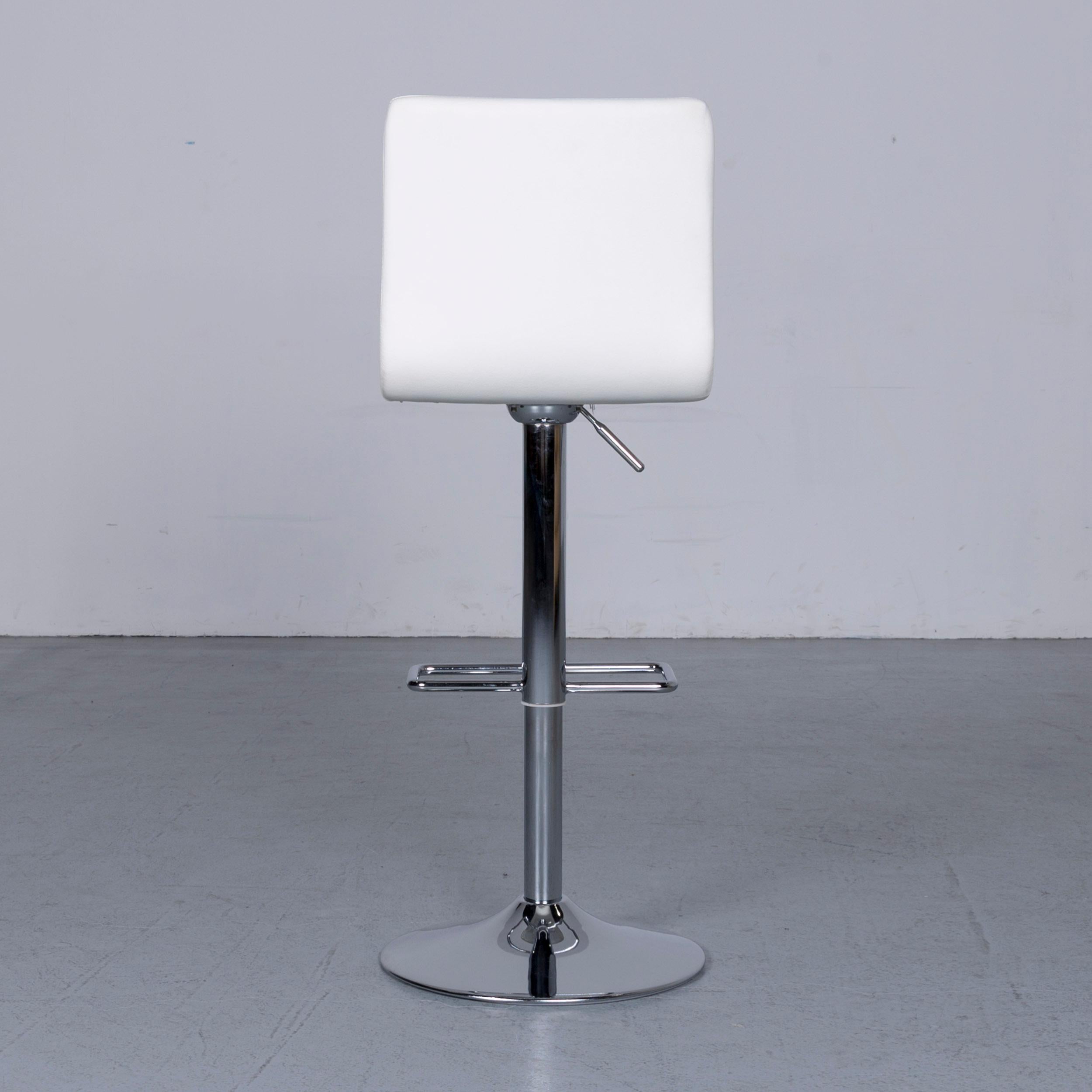BoConcept Designer Leather Barstool in Crème White Leather Metal Frame For Sale 3