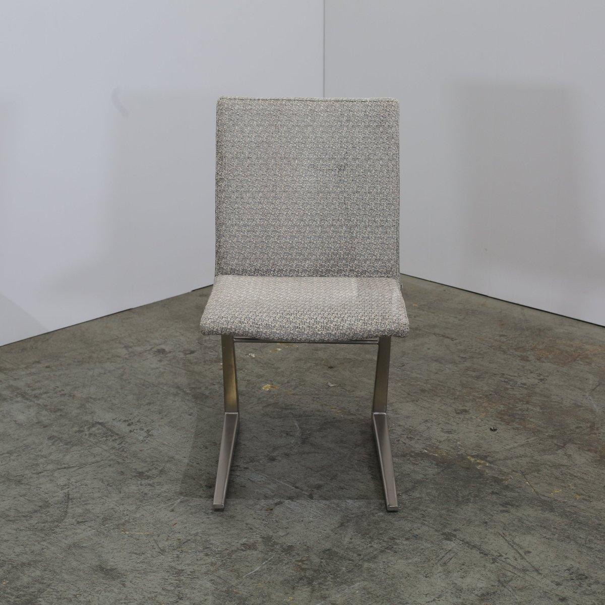 Danois BoConcept Chaises de salle à manger Mariposa en cuir gris, lot de quatre en vente