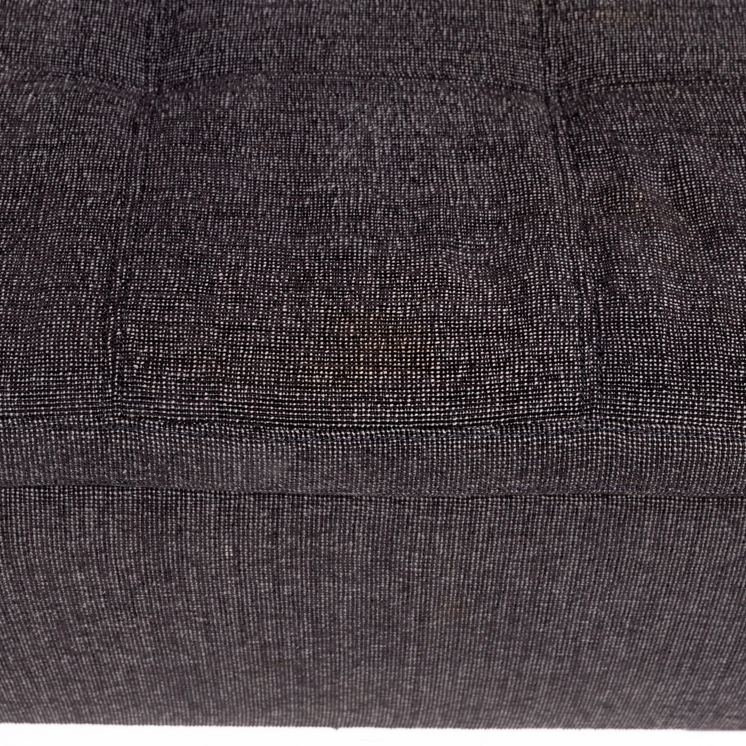 Boconcept Mezzo Fabric Sofa Set Anthracite Black Gray 1 Two-Seat 1 Armchair For Sale 8