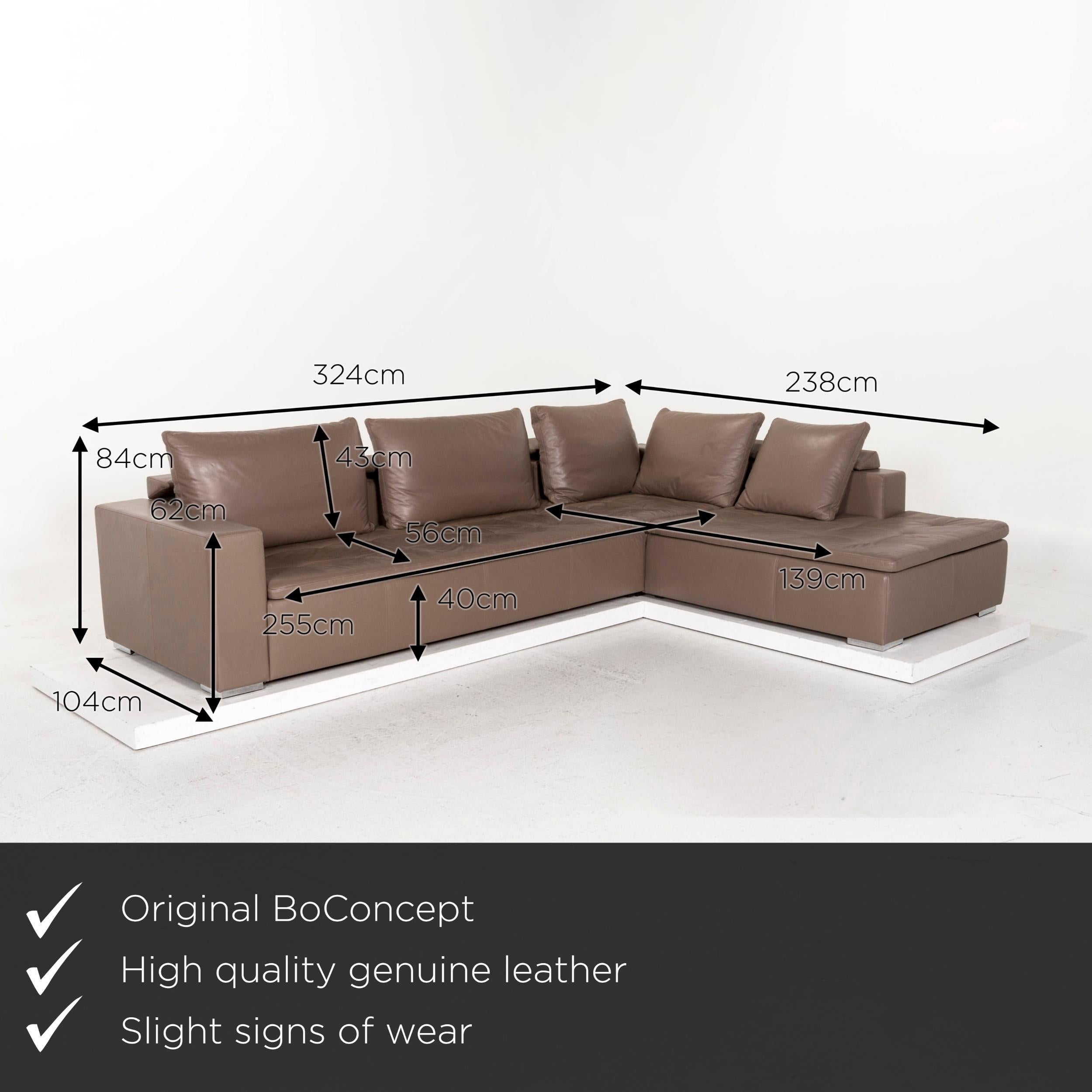 We present to you a BoConcept mezzo leather corner sofa brown gray-brown sofa couch.

 

 Product measurements in centimeters:
 

Depth 104
Width 324
Height 84
Seat height 40
Rest height 62
Seat depth 56
Seat width 255
Back height