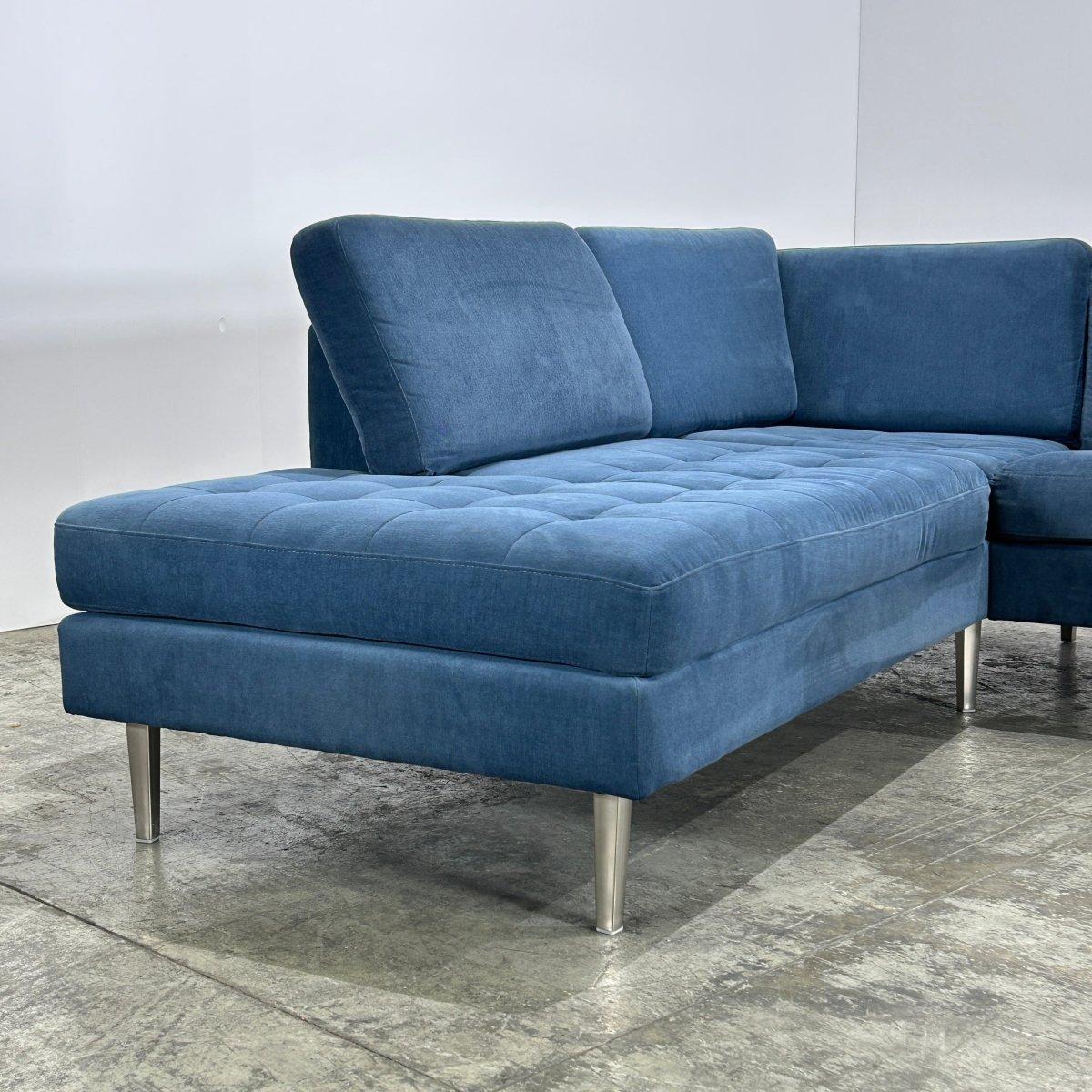 BoConcept Osaka Sofa by Anders Nørgaard In Good Condition For Sale In Basildon, London