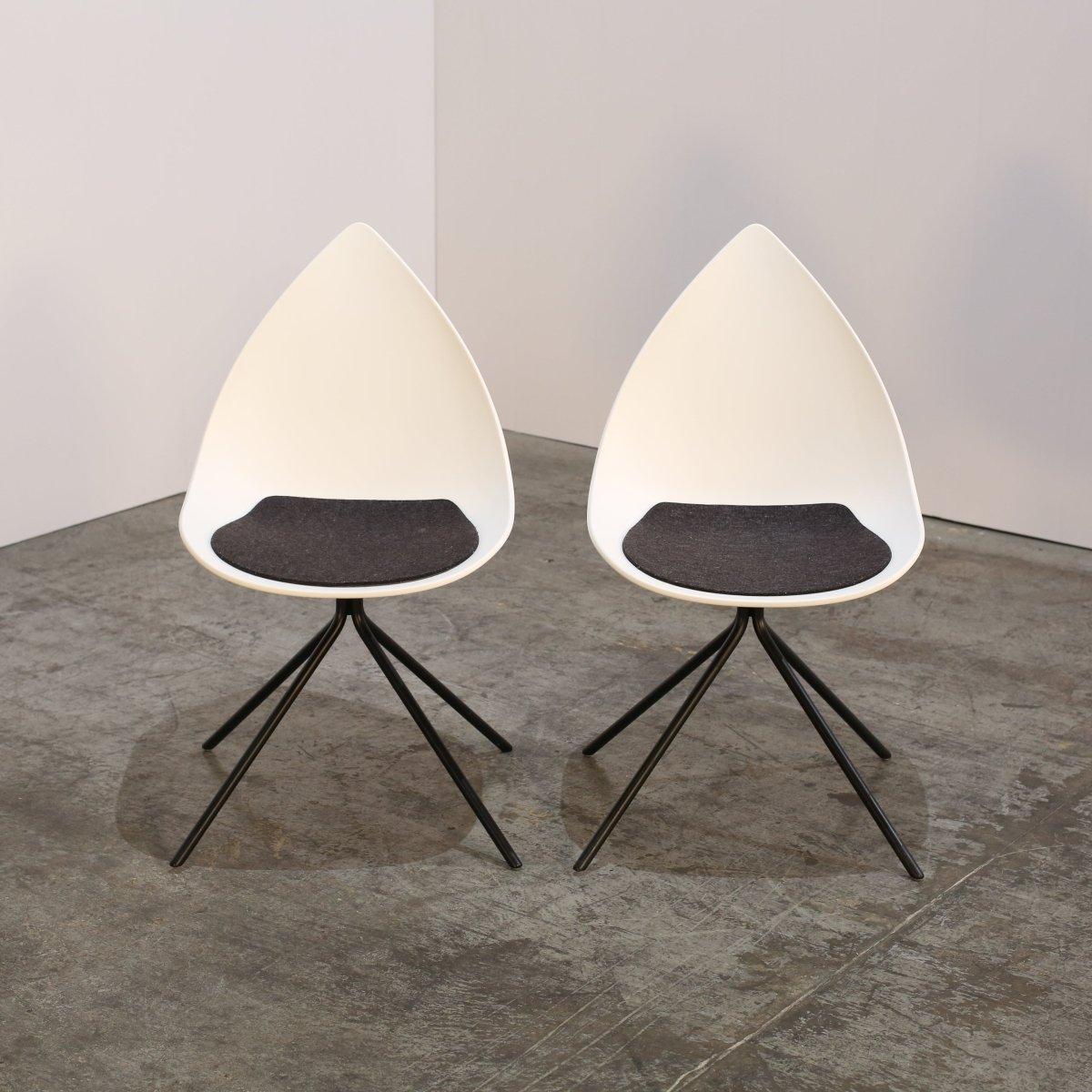 Contemporary BoConcept Ottawa Chair by Karim Rashid, Set of Eight For Sale