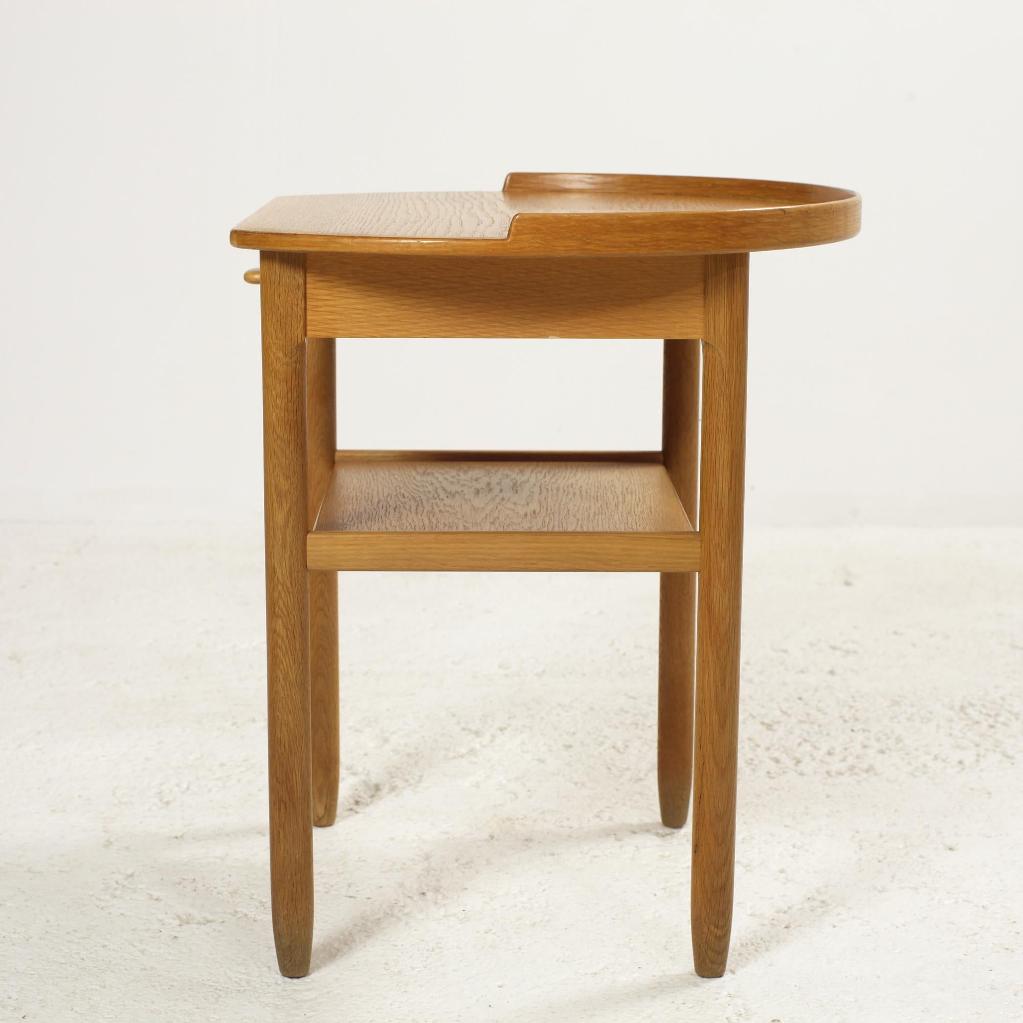 Scandinavian Modern Bodafors Night Stand or Side Table by Sven Engström and Gunnar Myrstrand 1960's For Sale