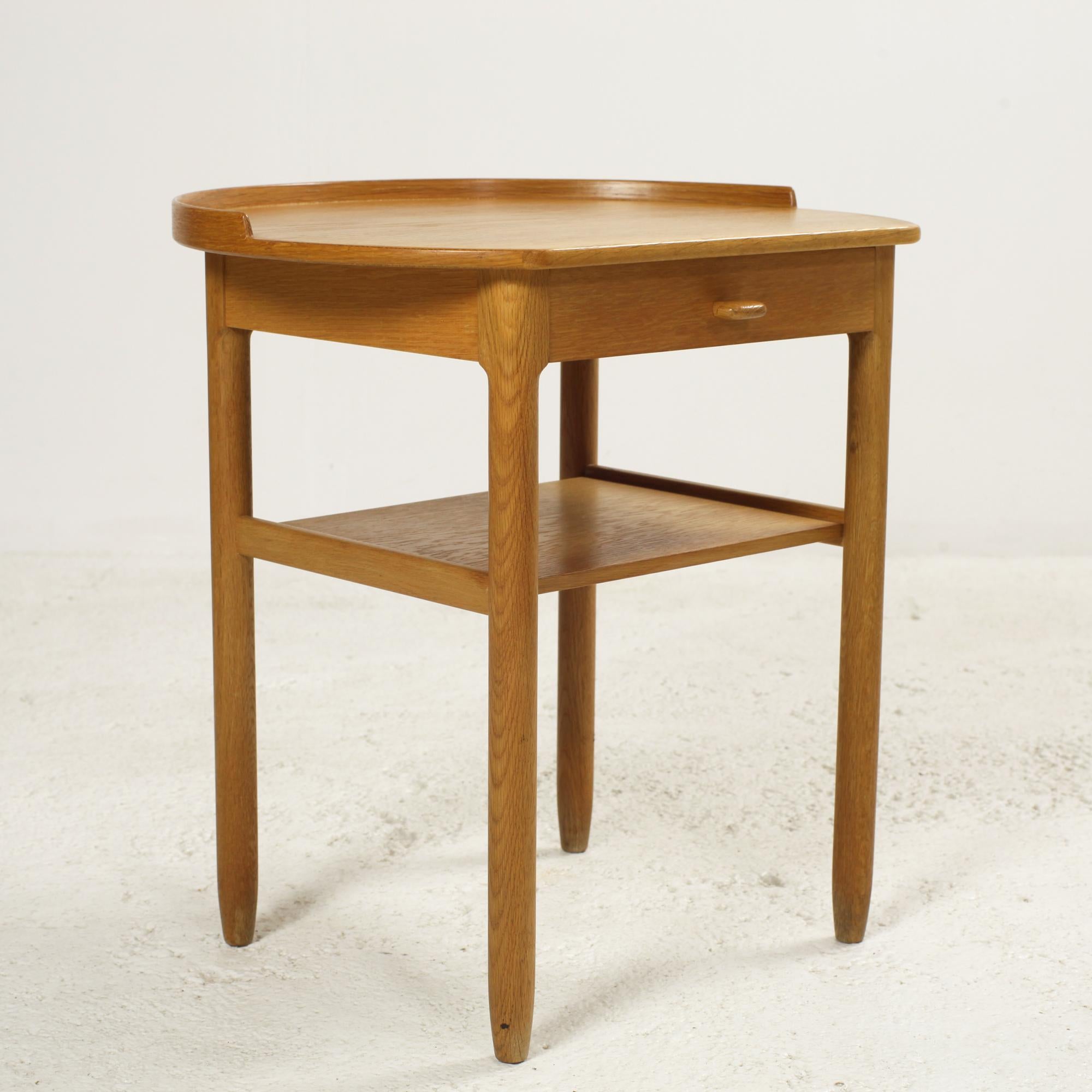 Oak Bodafors Night Stand or Side Table by Sven Engström and Gunnar Myrstrand 1960's For Sale