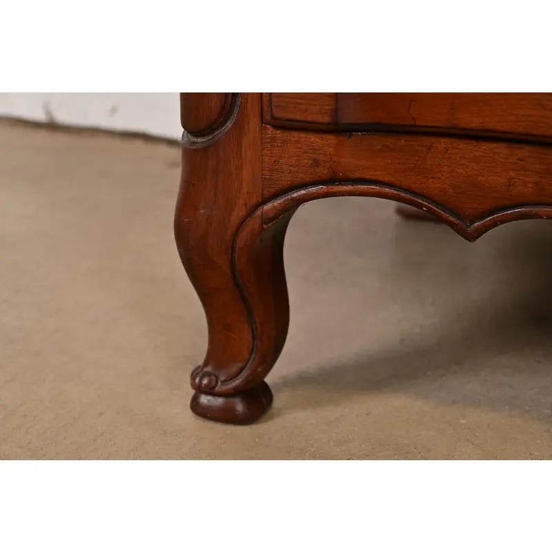 Comò Highboy in legno di Bodart, circa anni '60, Provincia Francese Luigi XV in vendita 5