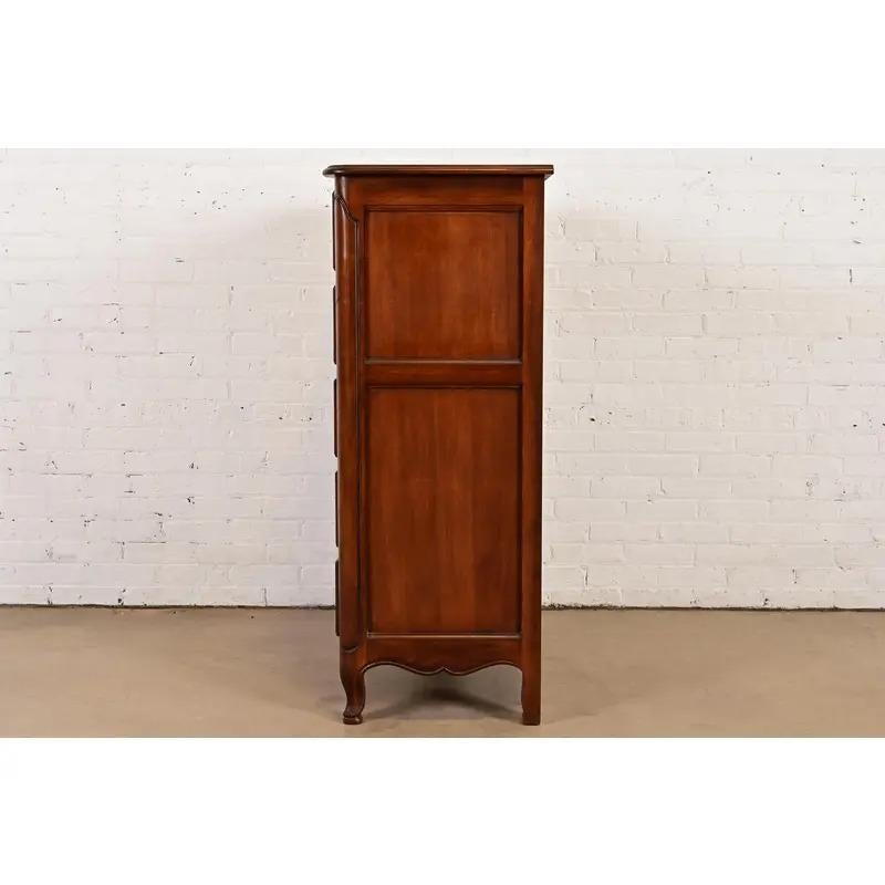 Comò Highboy in legno di Bodart, circa anni '60, Provincia Francese Luigi XV in vendita 7