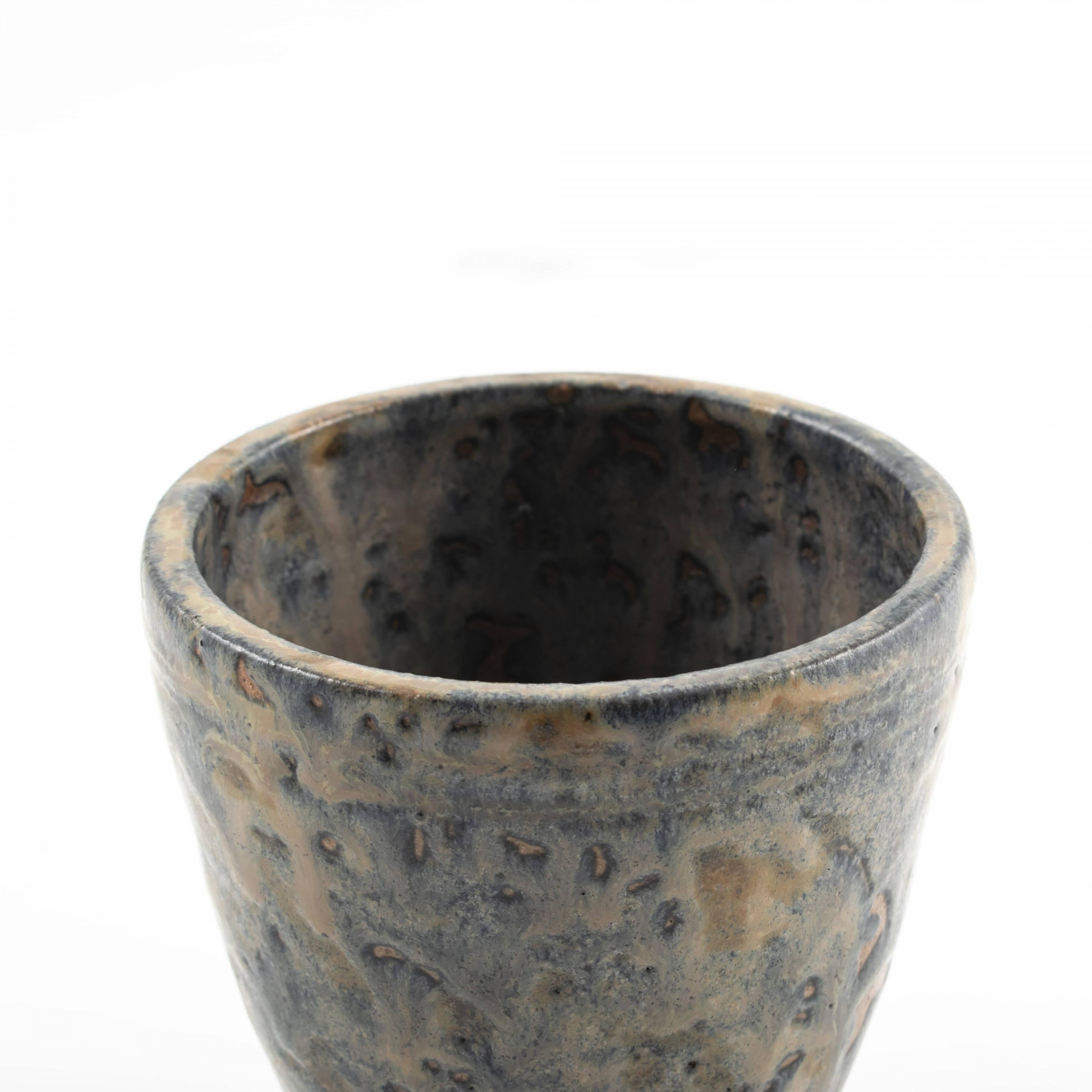 Kleine Vase aus Steingut von Bode Willumsen aus eigenem Studio (Skandinavische Moderne) im Angebot