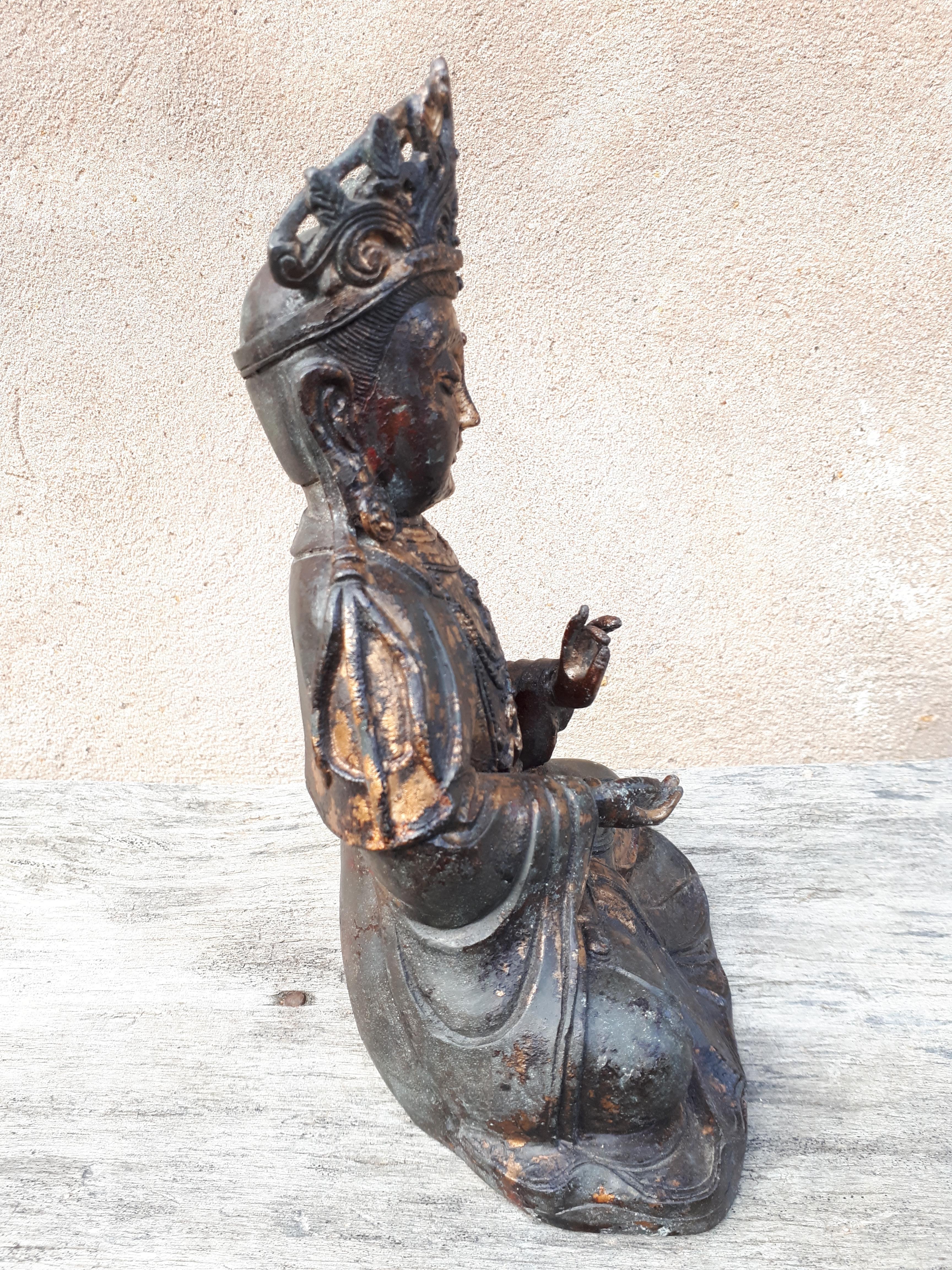 Chinois Bodhisattva en bronze, Chine 20e siècle en vente