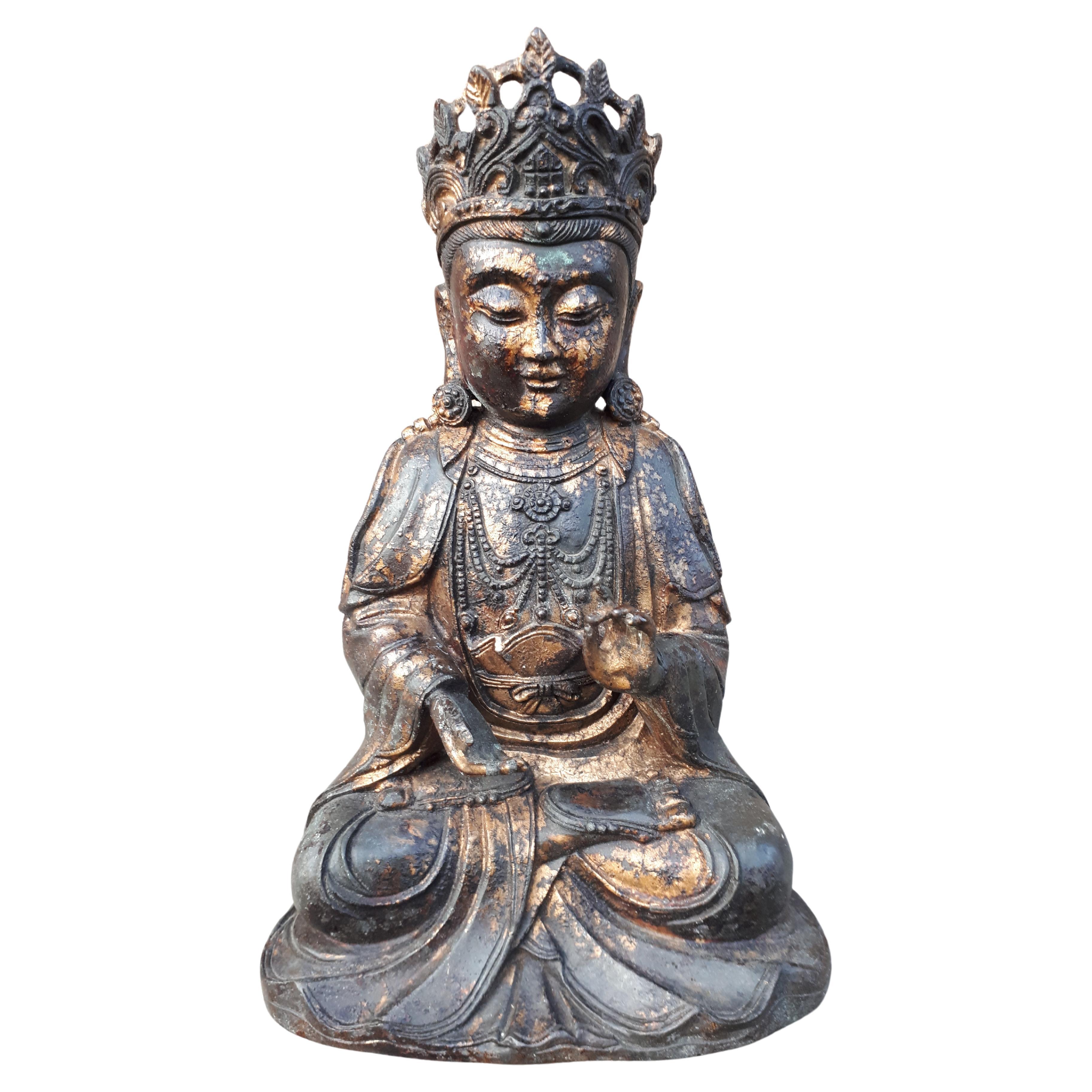 Bodhisattva en bronze, Chine 20e siècle en vente