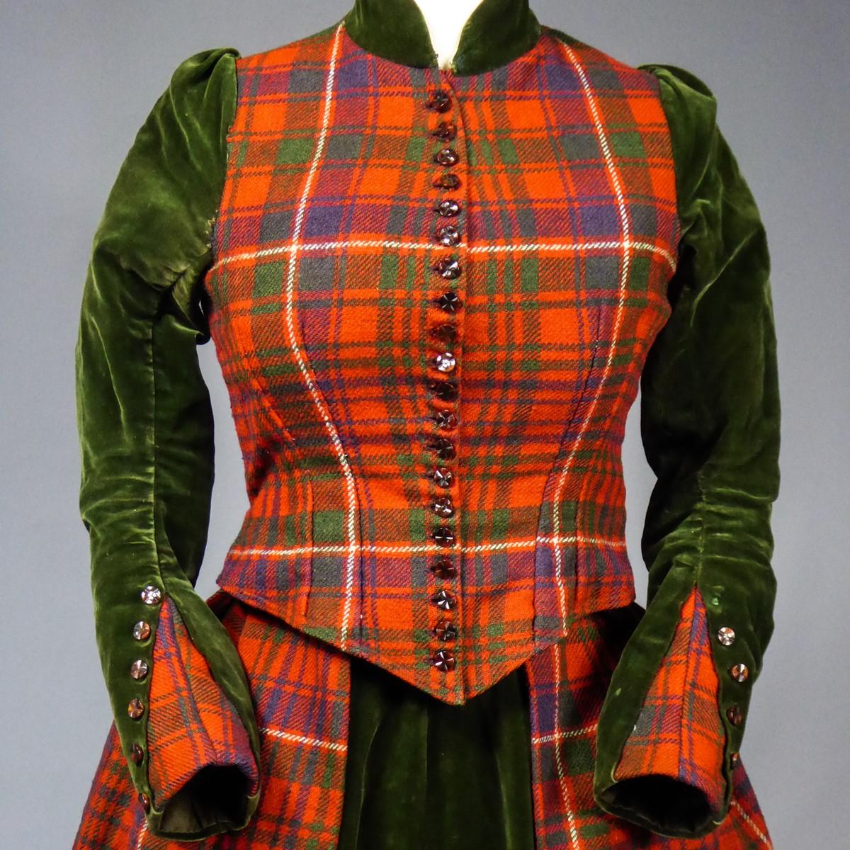 scotland 1700s clothing