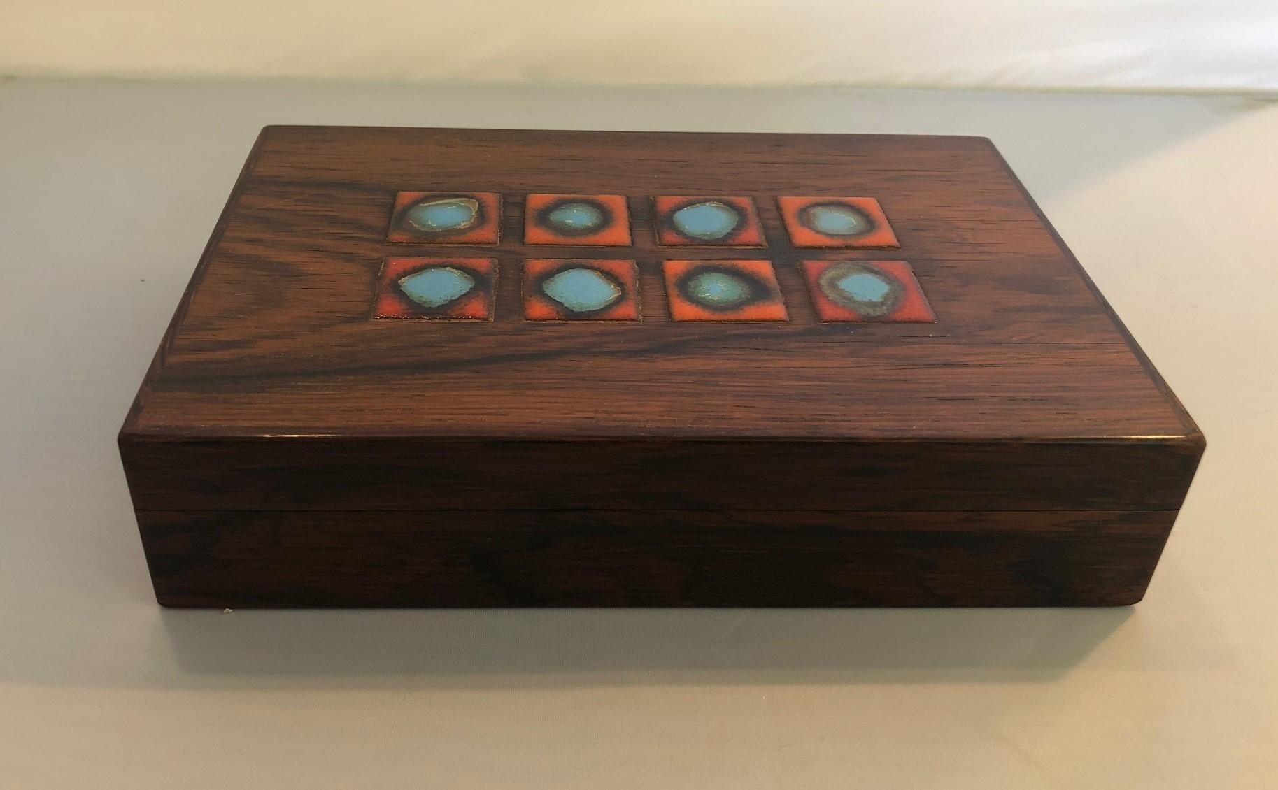 Bodil Eje Dänische Rosenholzschachtel / Humidor von Alfred Klitgaard (Deutsch) im Angebot