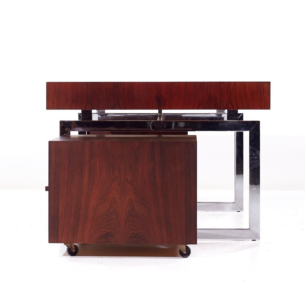 Bodil Kjaer for E Pedersen & Son MCM Brazilian Rosewood and Chrome Desk In Good Condition In Countryside, IL