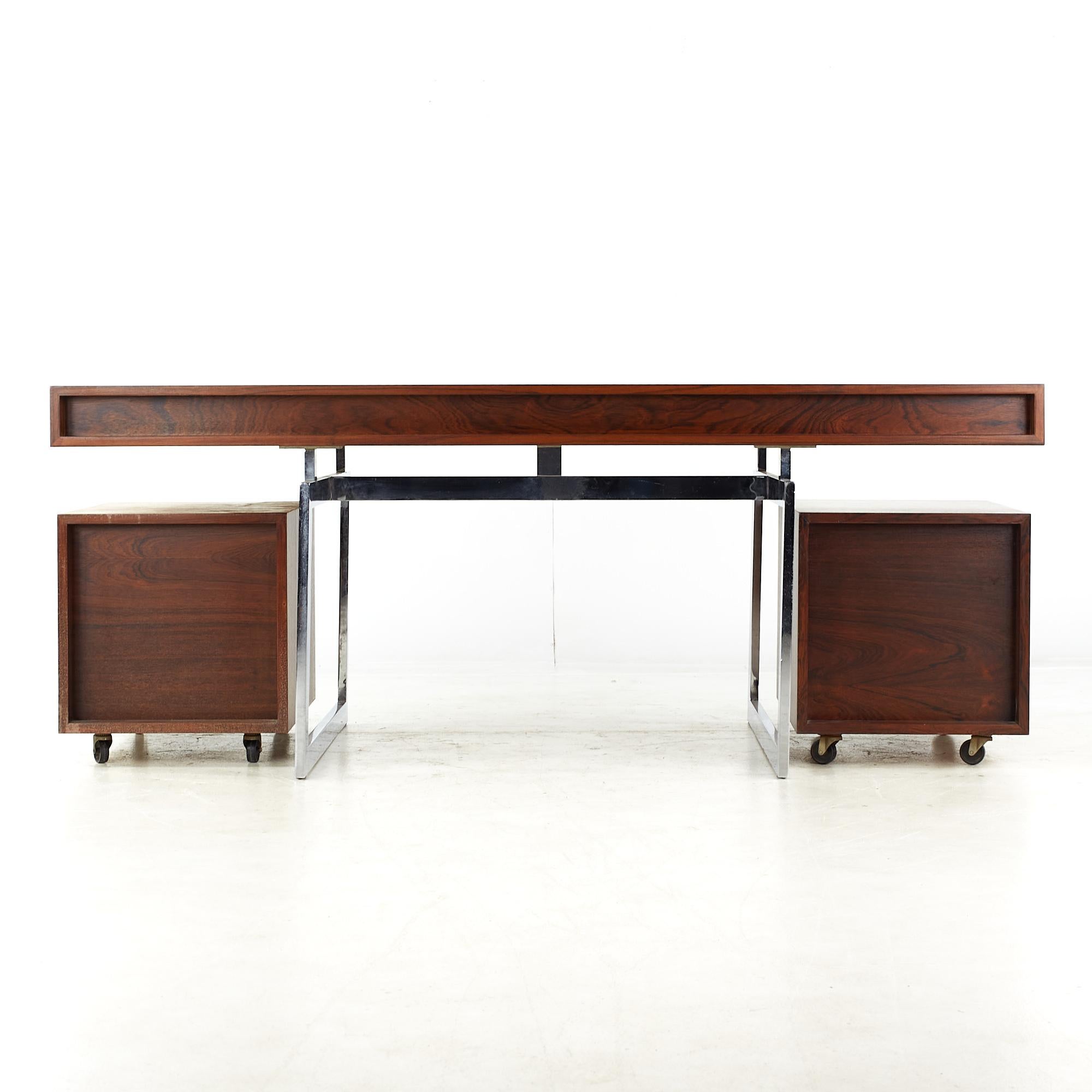 Late 20th Century Bodil Kjaer for E Pedersen & Son MCM Brazilian Rosewood and Chrome Desk For Sale