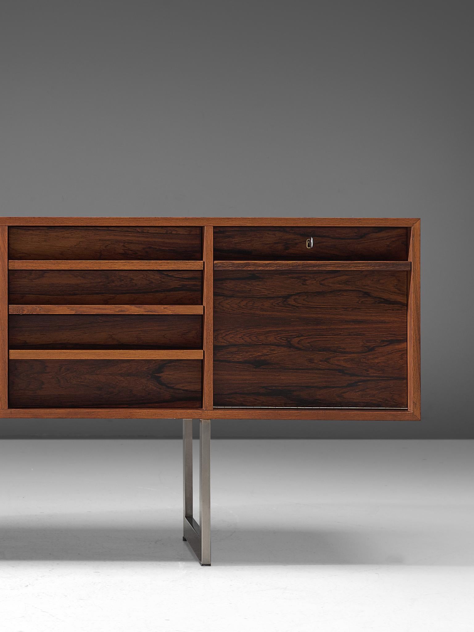 Bodil Kjaer for Pederson Freestanding Rosewood Sideboard In Good Condition In Waalwijk, NL