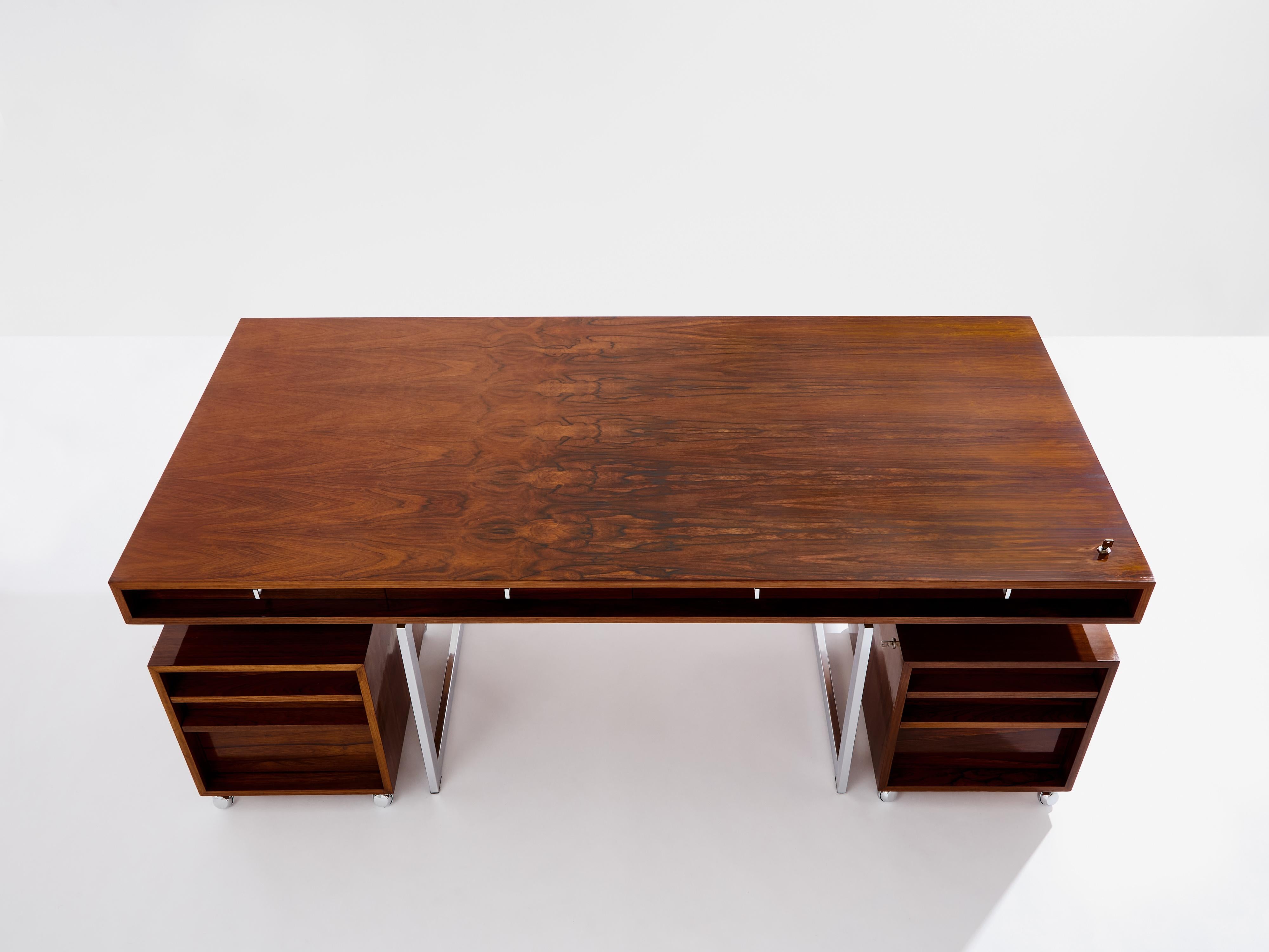 Danese Scrivania in palissandro cromato di Bodil Kjaer con armadietti Danimarca anni '60 in vendita