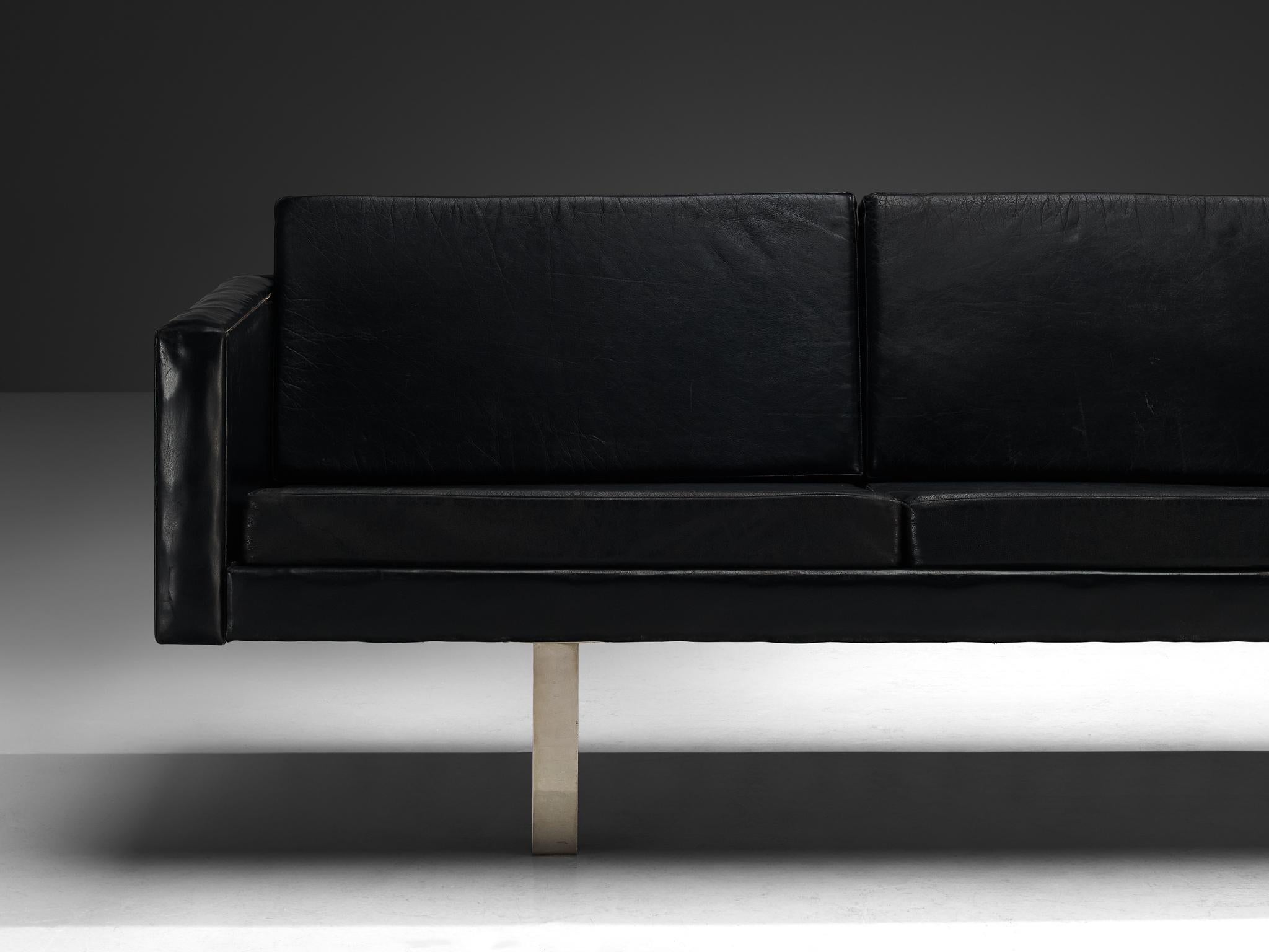 Scandinavo moderno Divano Bodil Kjaer in pelle nera e acciaio