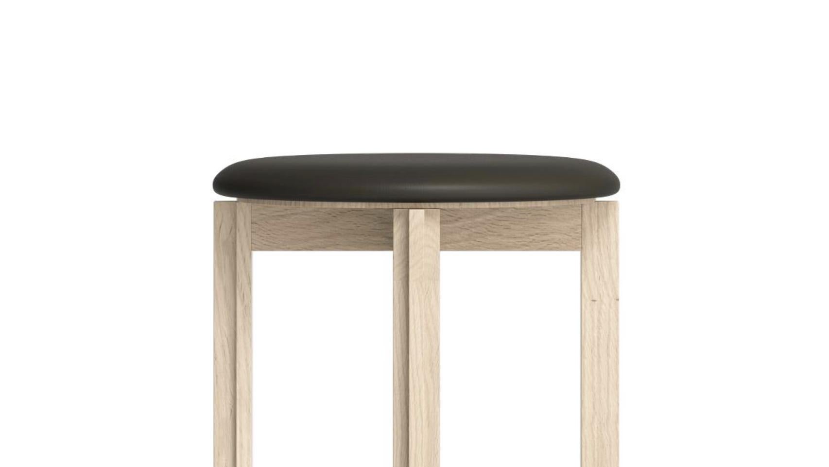 Mid-Century moderno Sgabello da bar The Principals di Bodil Kjaer in Oak tinto bianco per Karakter in vendita