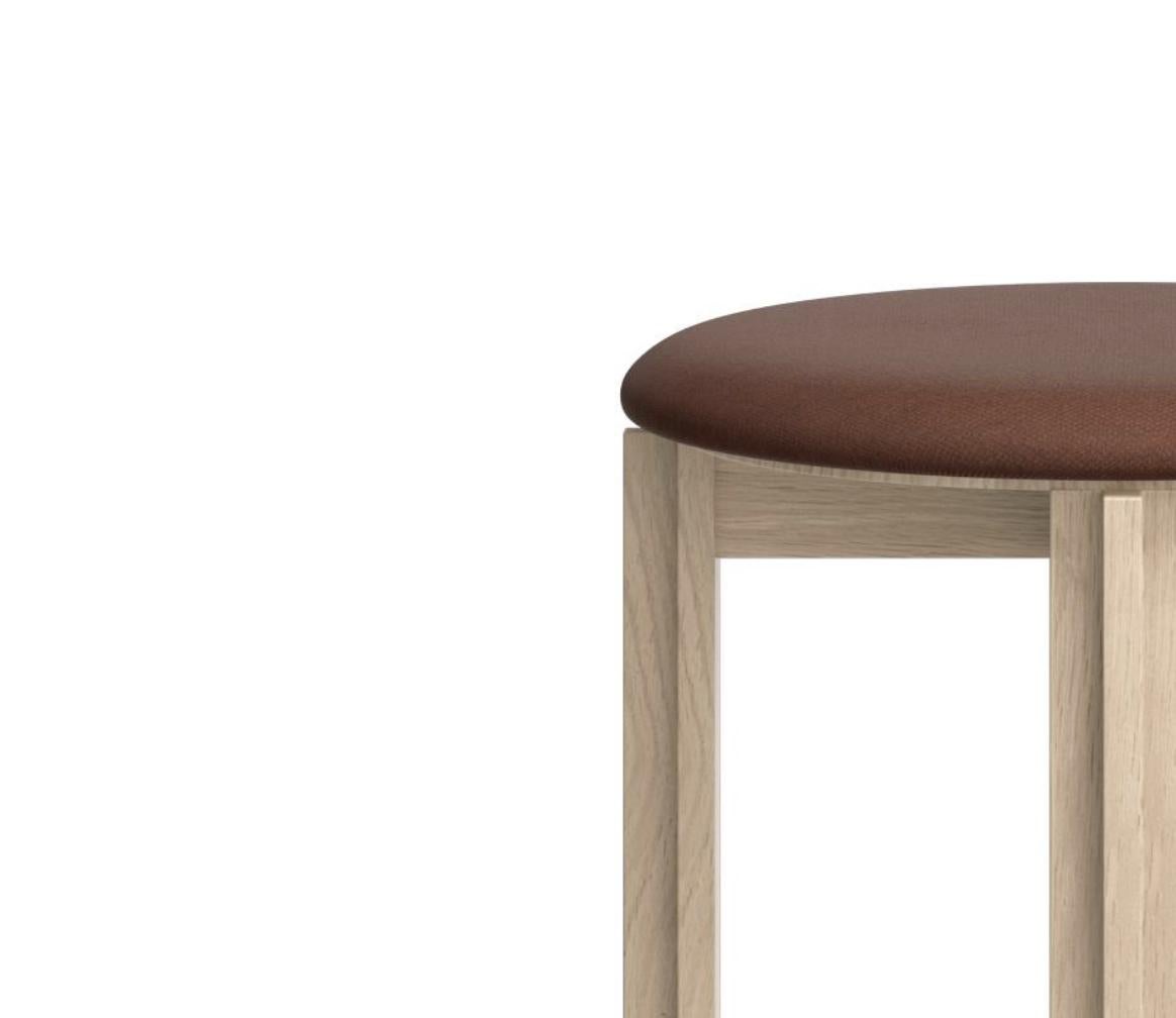 Bodil Kjaer Weiß gebeizte Eichenholz-Eiche  Principal Hocker für Karakter (Moderne der Mitte des Jahrhunderts) im Angebot