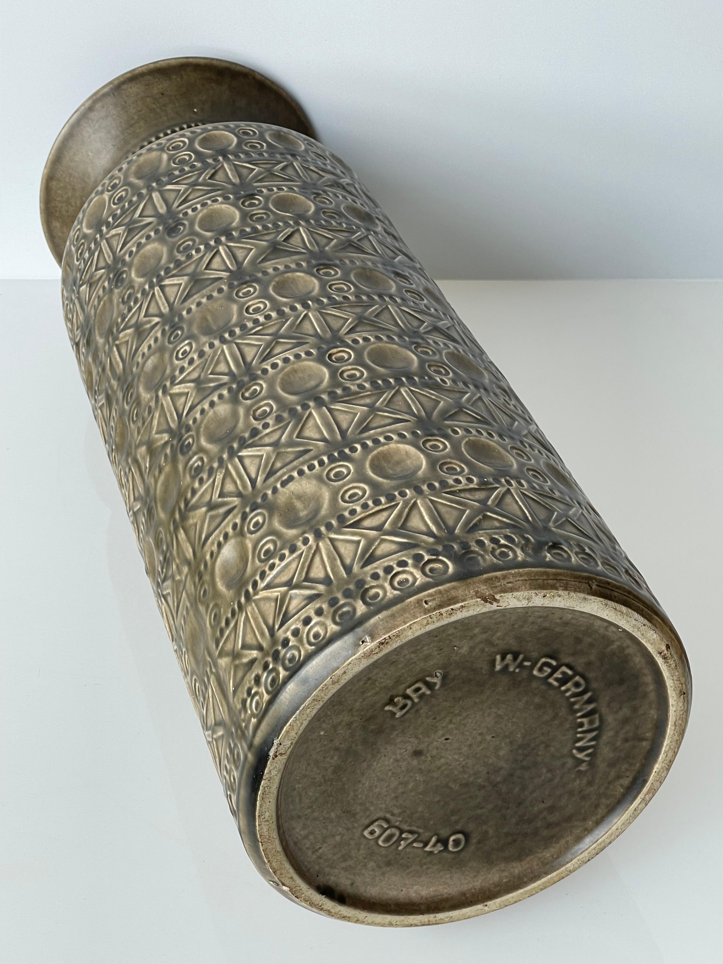 Bodo Mans-Vase für Bay Keramik, Westdeutschland, ca. 1970 (Ende des 20. Jahrhunderts) im Angebot