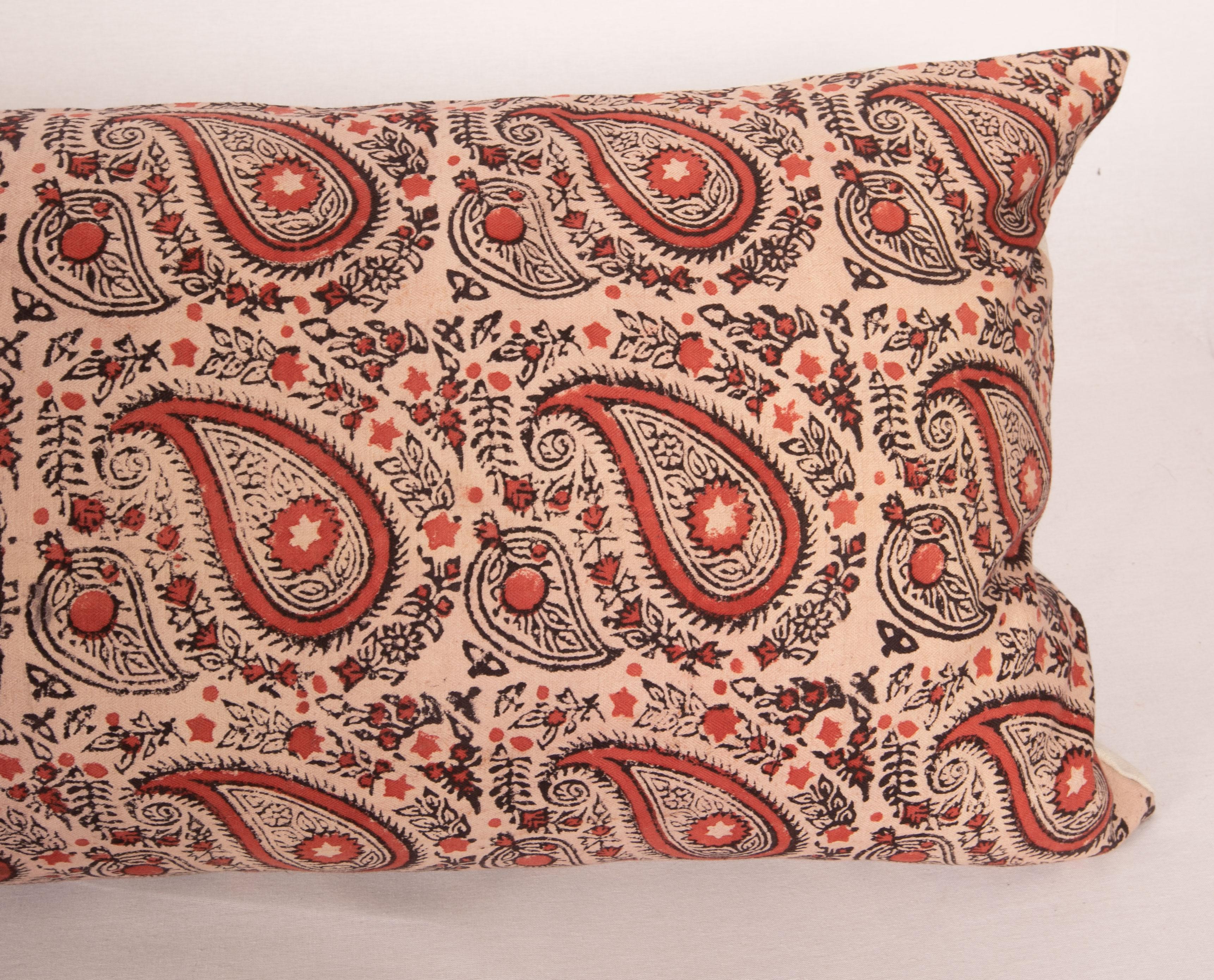 Body Pillow Case Made from an Uzbek Block Print, Early 20th C In Good Condition For Sale In Istanbul, TR