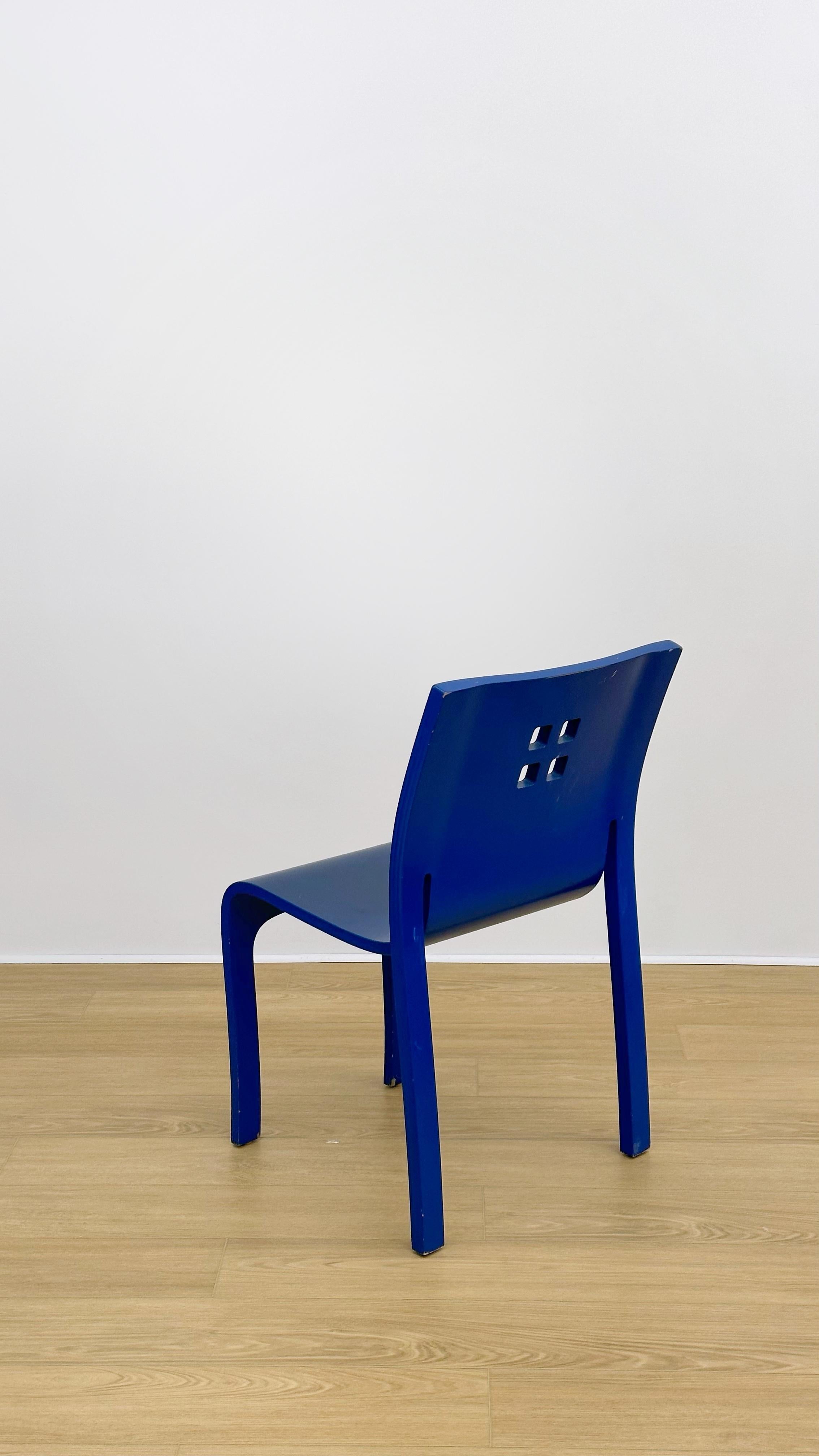 American Bodyform variant chair by Peter Danko For Sale