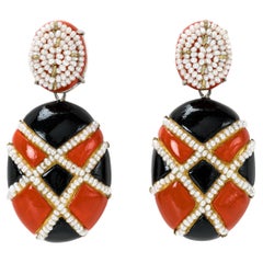 Bodyfurnitures Ohrringe, elegante rote und schwarze Malerei, Gold-Silber-Perlen und Perlen